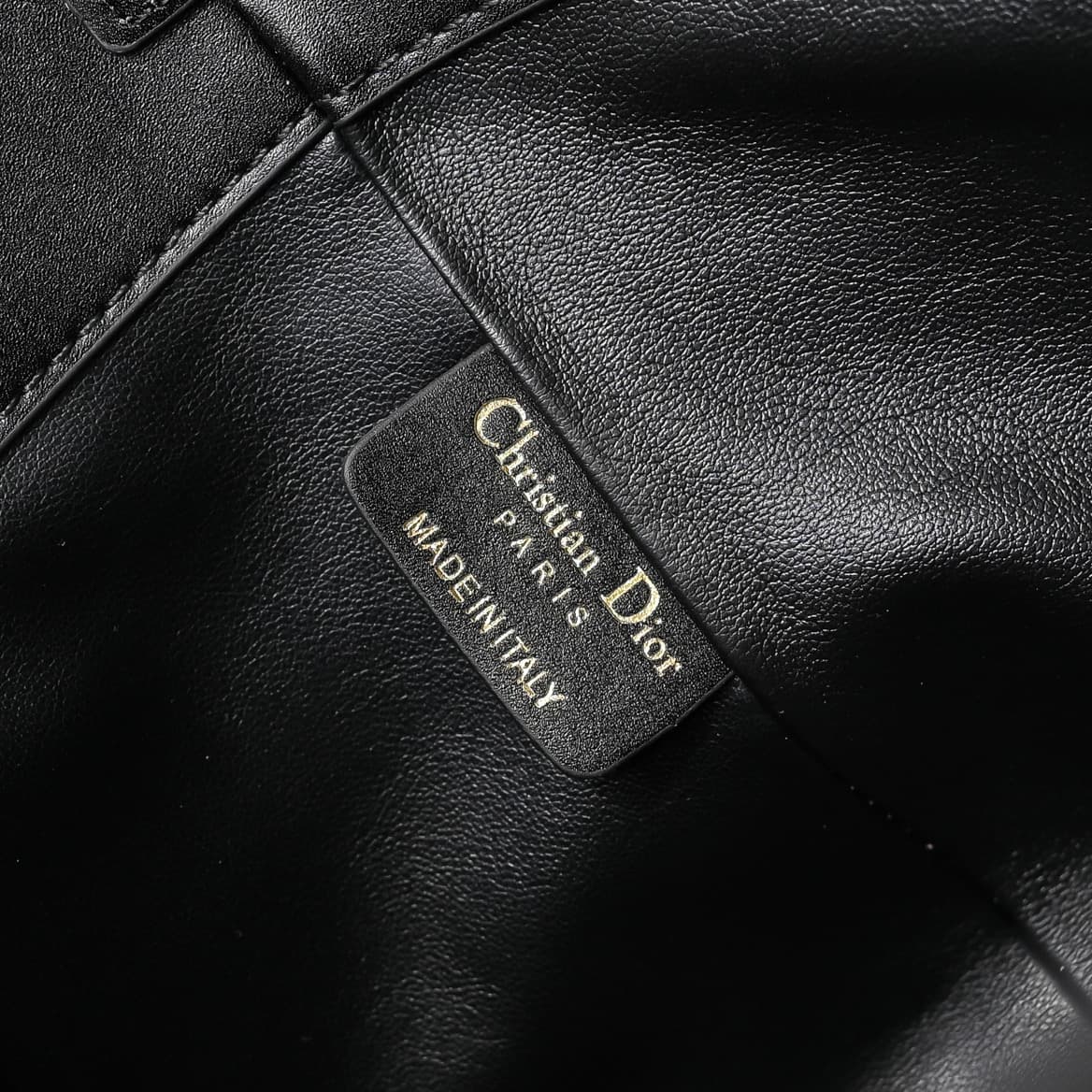 C1801 In stock!! — image 8