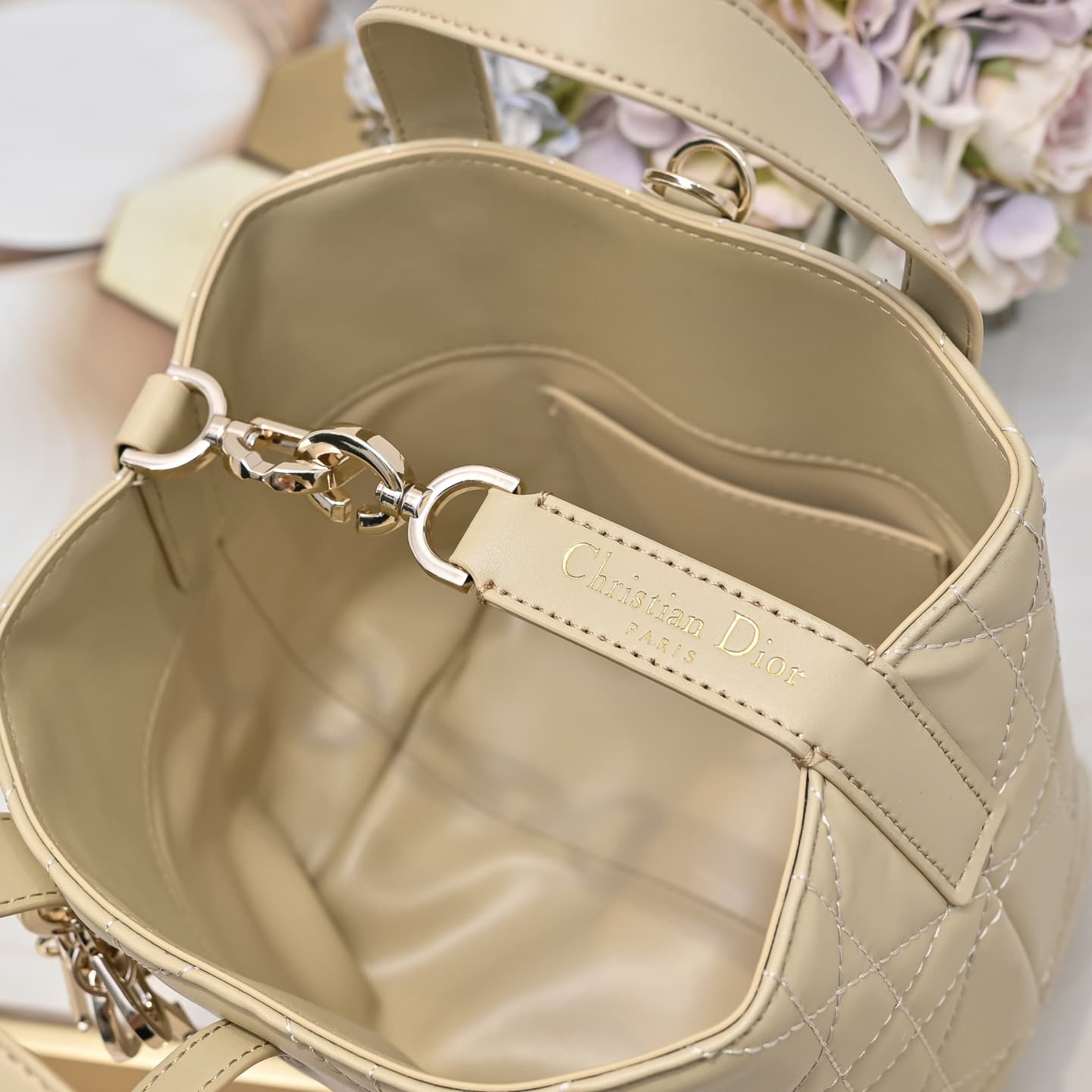 C1805 In stock!! — image 7