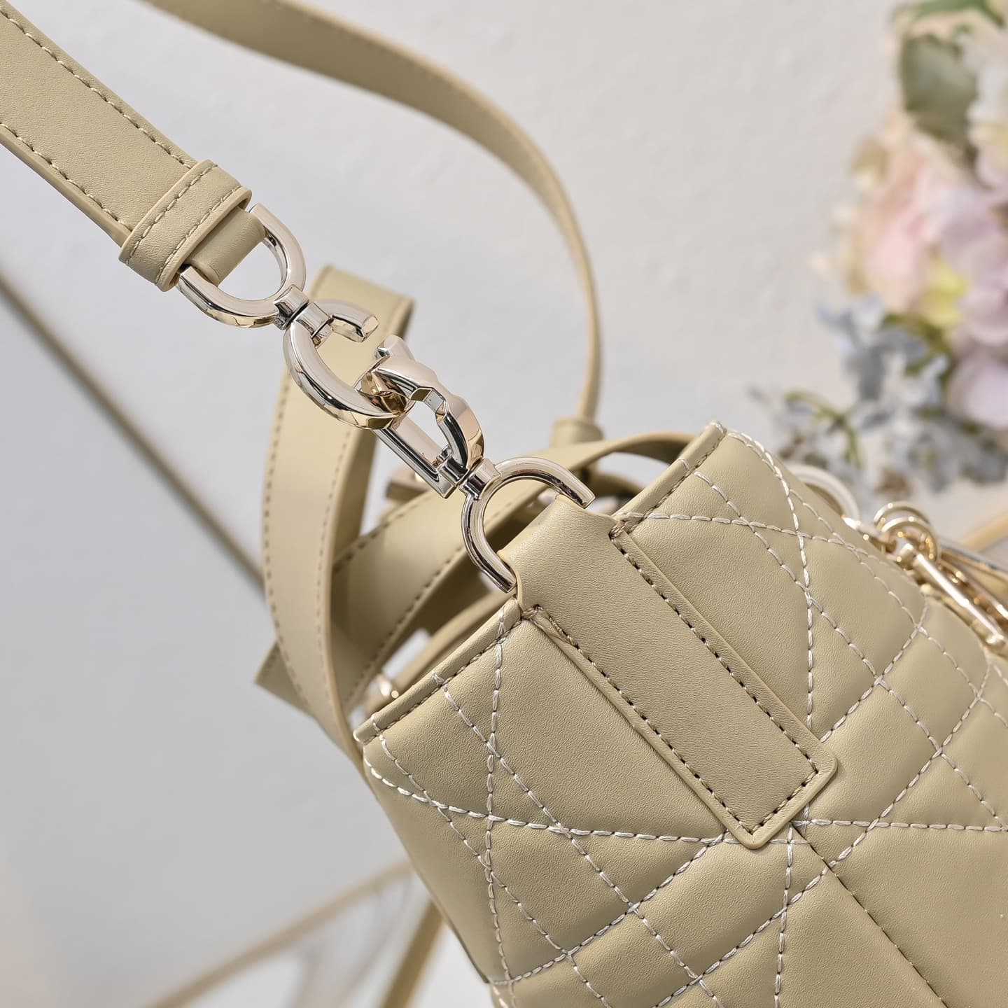 C1805 In stock!! — image 6