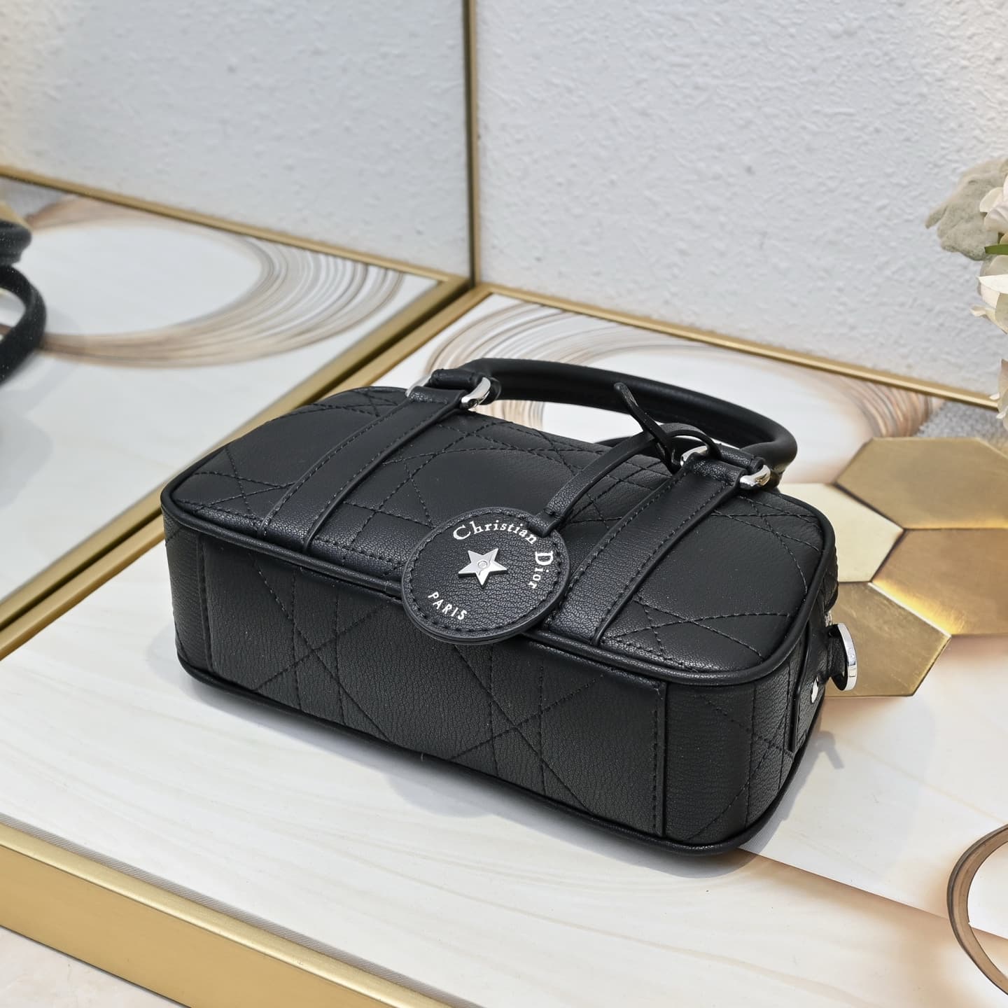 C1823 New models are being shipped – available immediately!! Dior — image 6