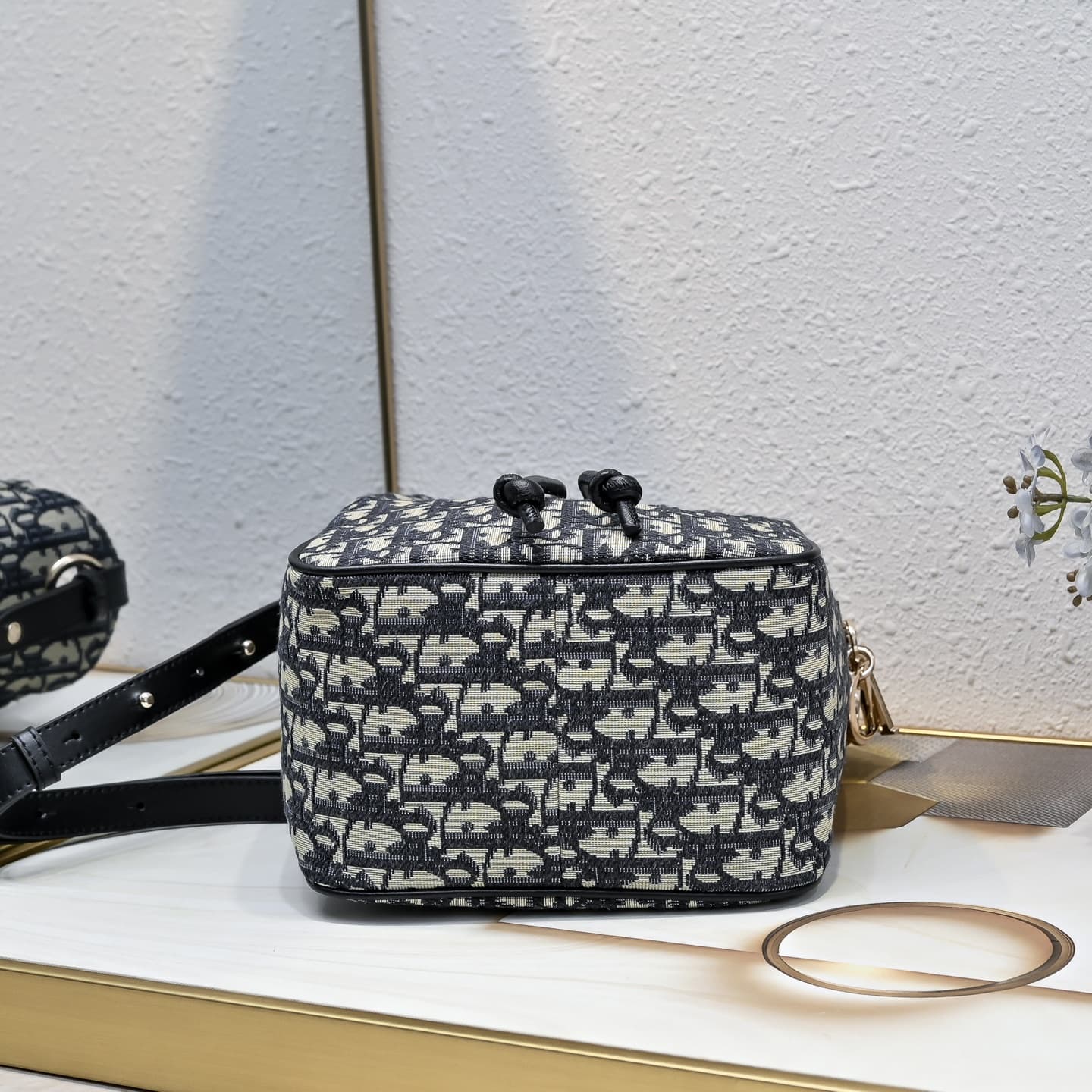 C1815 Small size D- bag — image 7