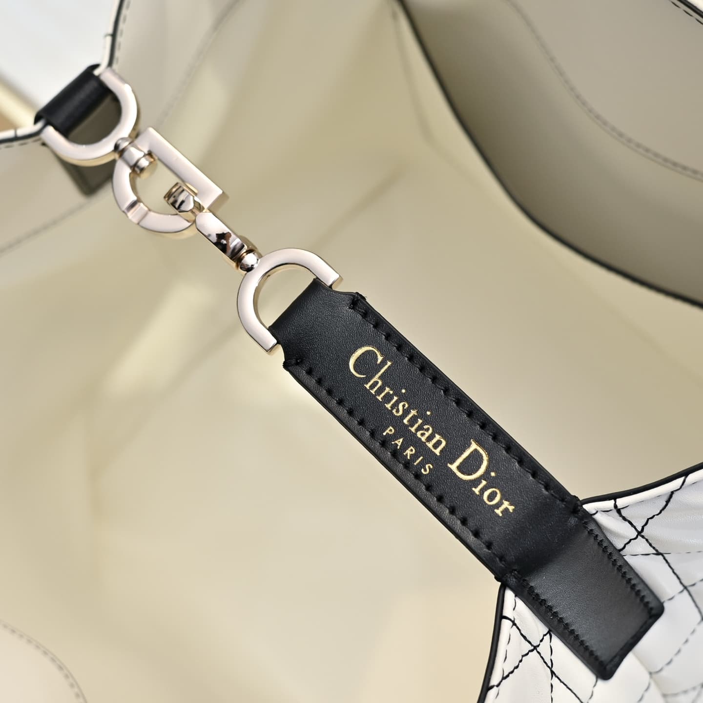 C1800 In stock!! — image 7