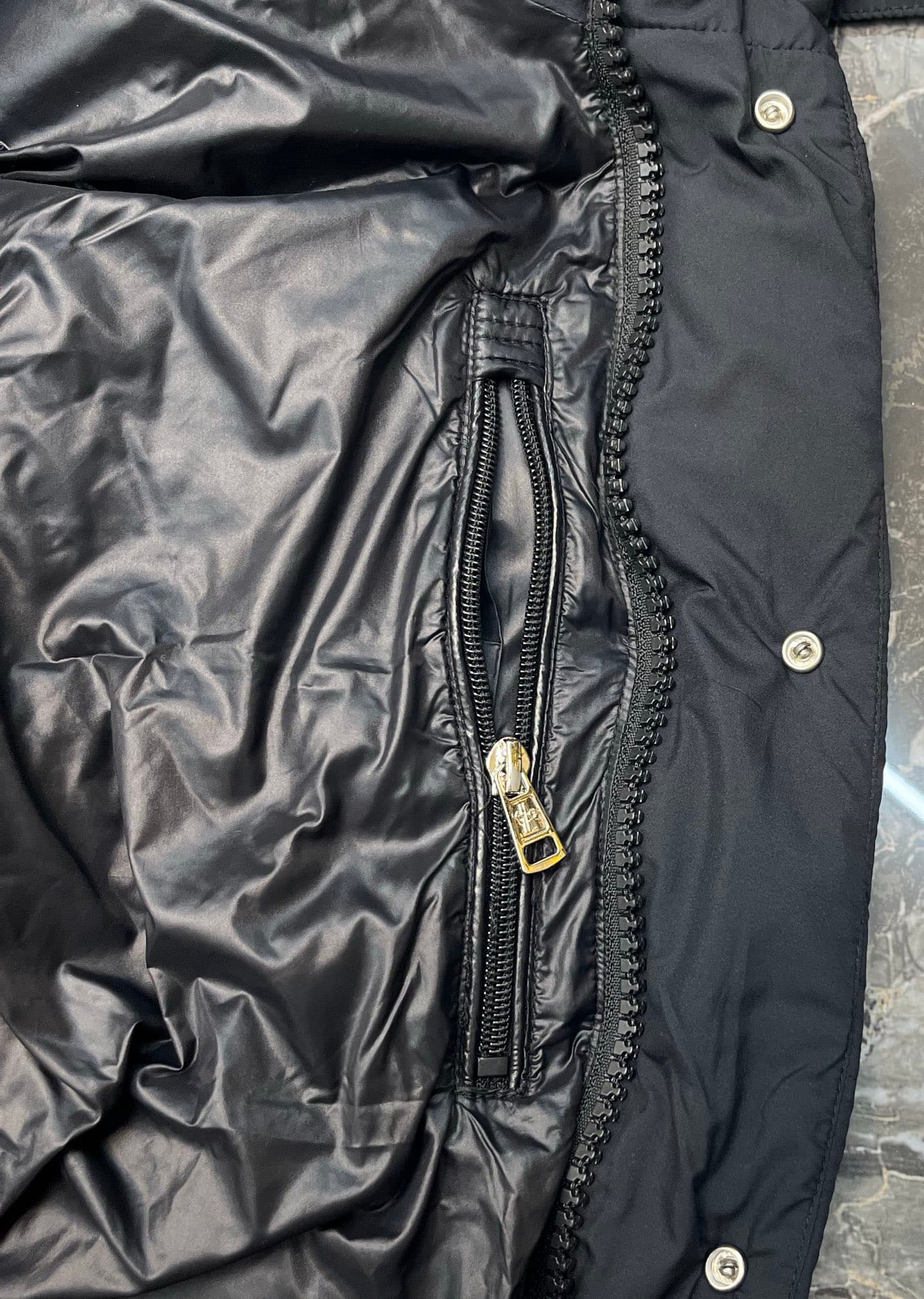 C11122 Premium goose-down jacket — image 7