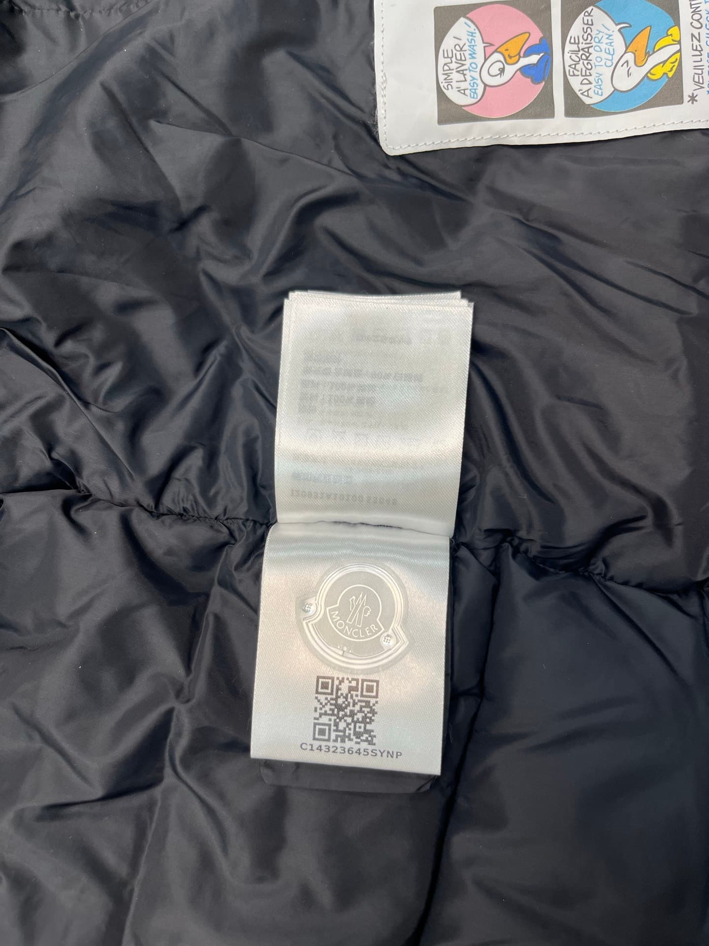 C11112 High-quality Moner Gha (matte, foggy finish). The classic women’s thin pendant features an internal NFC electronic authentication feature for anti-counterfeiting. It supports multiple anti-counterfeiting measures. — image 7