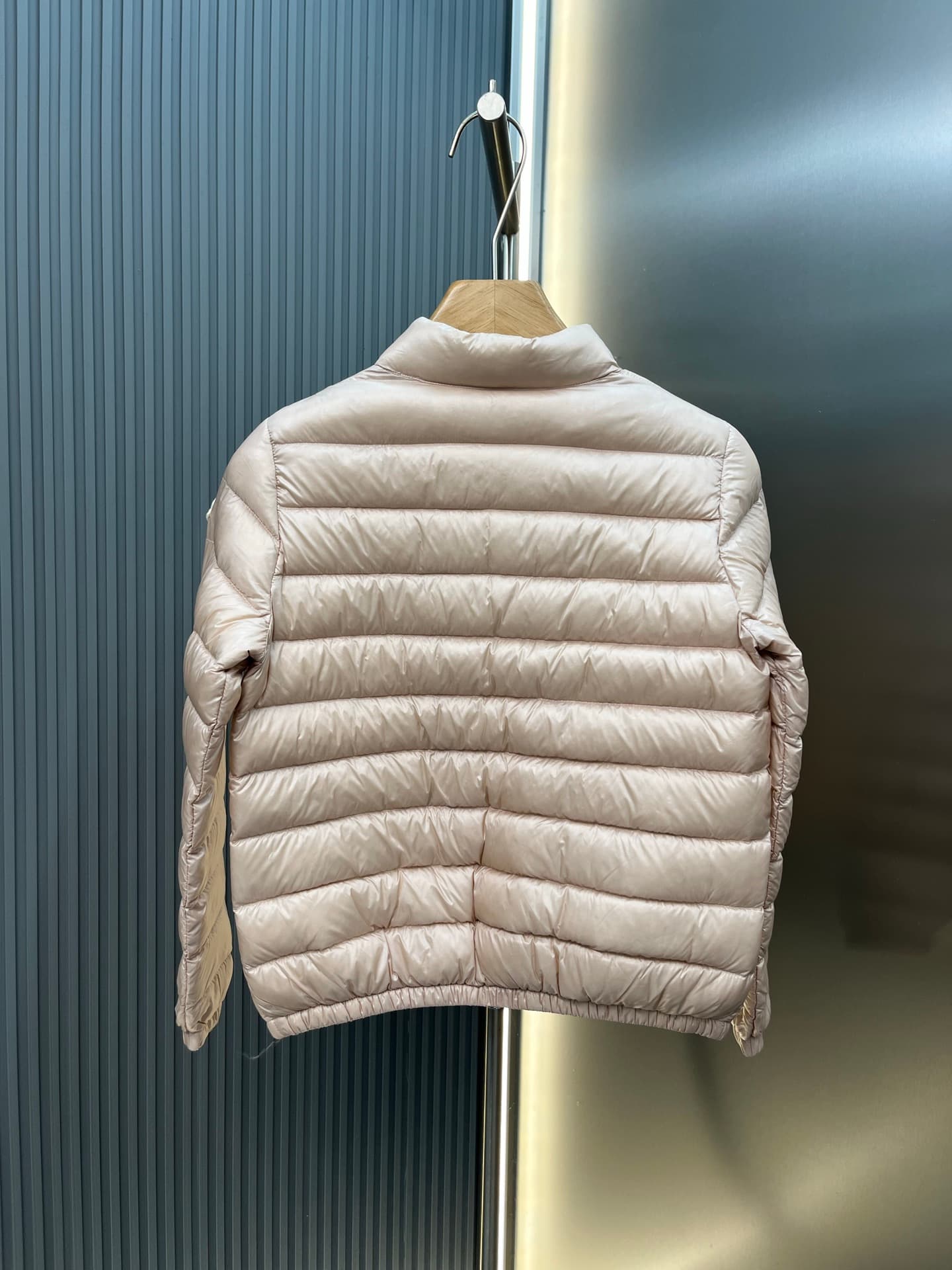 C11101 95 velvet is equipped with a special counter for dust prevention — image 3