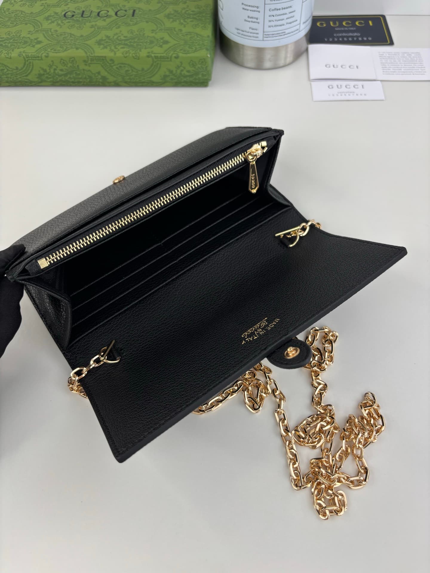 C3956 GUCCl2026 spring/summer collection is now available. The new small accessories collection features a design inspired by Gucci Jackie 1961 series, reinterpreting the classics with a modern style. This item can be carried on one shoulder. The carefull — image 5