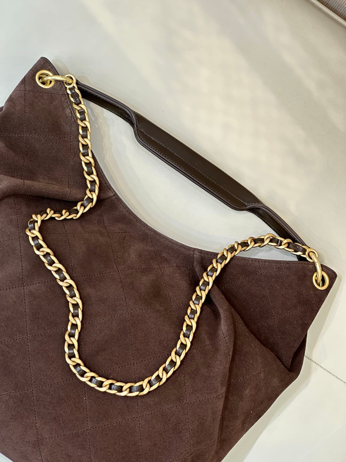 C714 6016 CHANEL 26C – The new early spring style Hobo bag. As soon as it was released, it became impossible to find in stock! — image 7