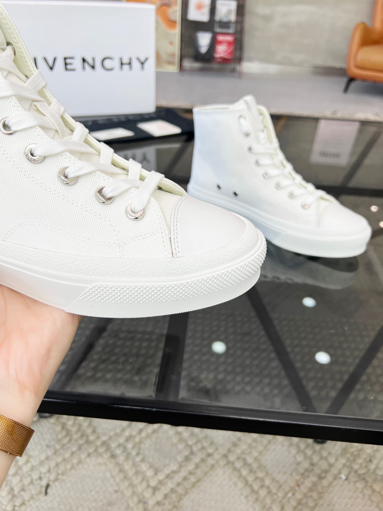 D10 real 💰  J  🔍 Top purchasing agents 🇮🇹 Ji Pao Street Couple 👫 New high top boots are coming, a super popular sports hot item in the counter. The original factory is equipped with Italian imported cowhide and fabric, with a classic appearance and a new  — image 6