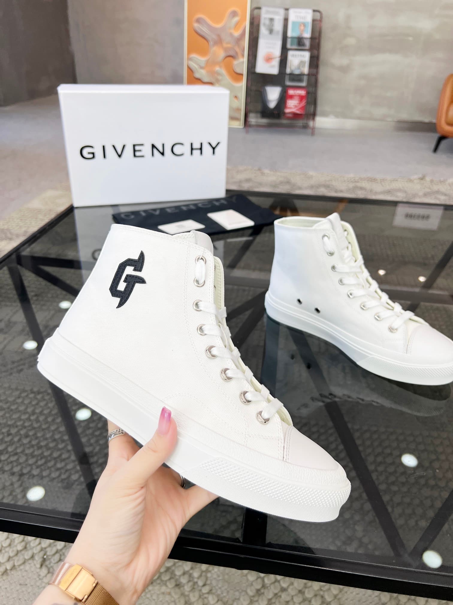 D10 real 💰  J  🔍 Top purchasing agents 🇮🇹 Ji Pao Street Couple 👫 New high top boots are coming, a super popular sports hot item in the counter. The original factory is equipped with Italian imported cowhide and fabric, with a classic appearance and a new  — image 5