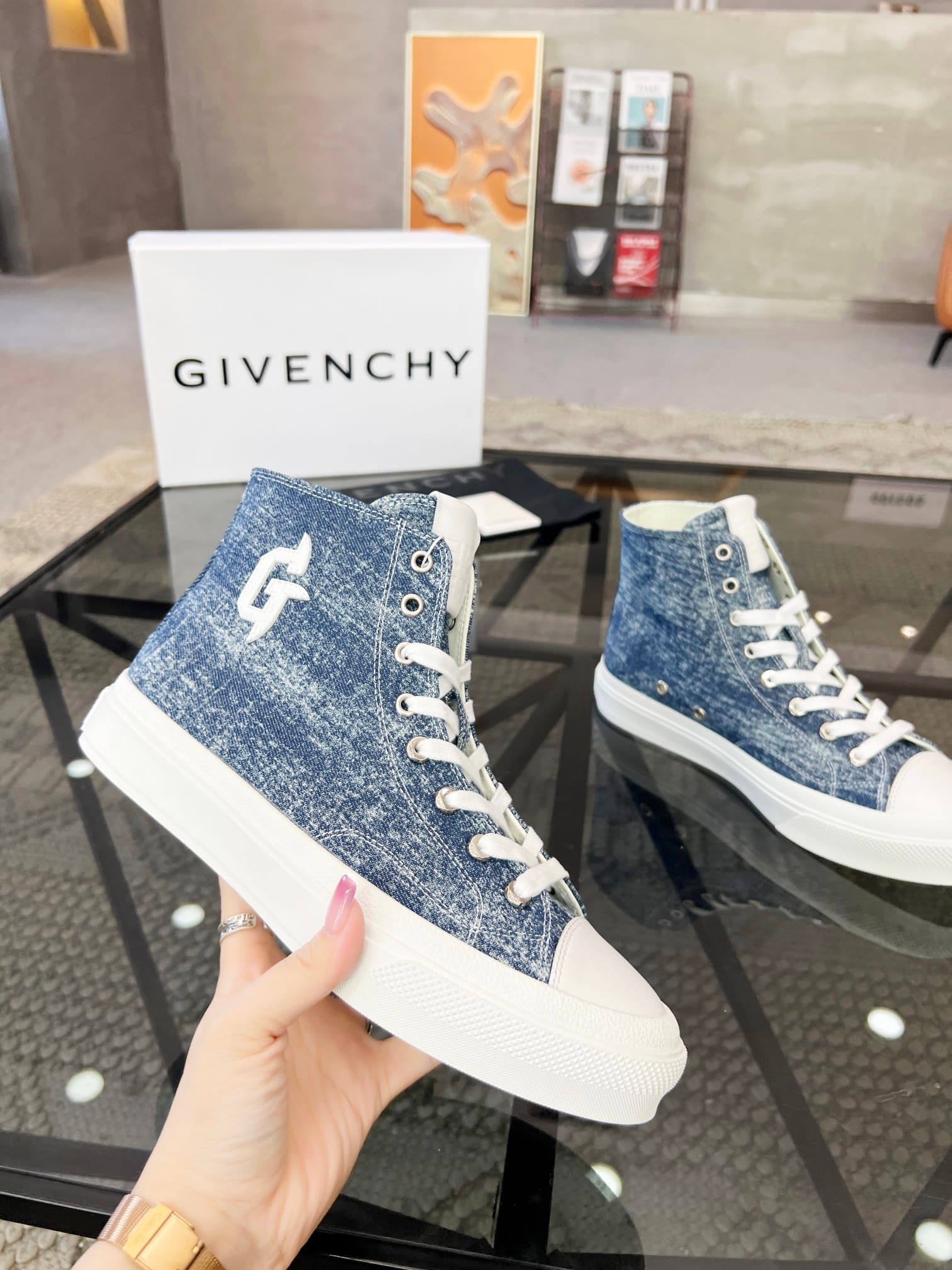 D12 real 💰  J  🔍 Top purchasing agents 🇮🇹 Ji Pao Street Couple 👫 New high top boots are coming, a super popular sports hot item in the counter. The original factory is equipped with Italian imported cowhide and fabric, with a classic appearance and a new  — image 5