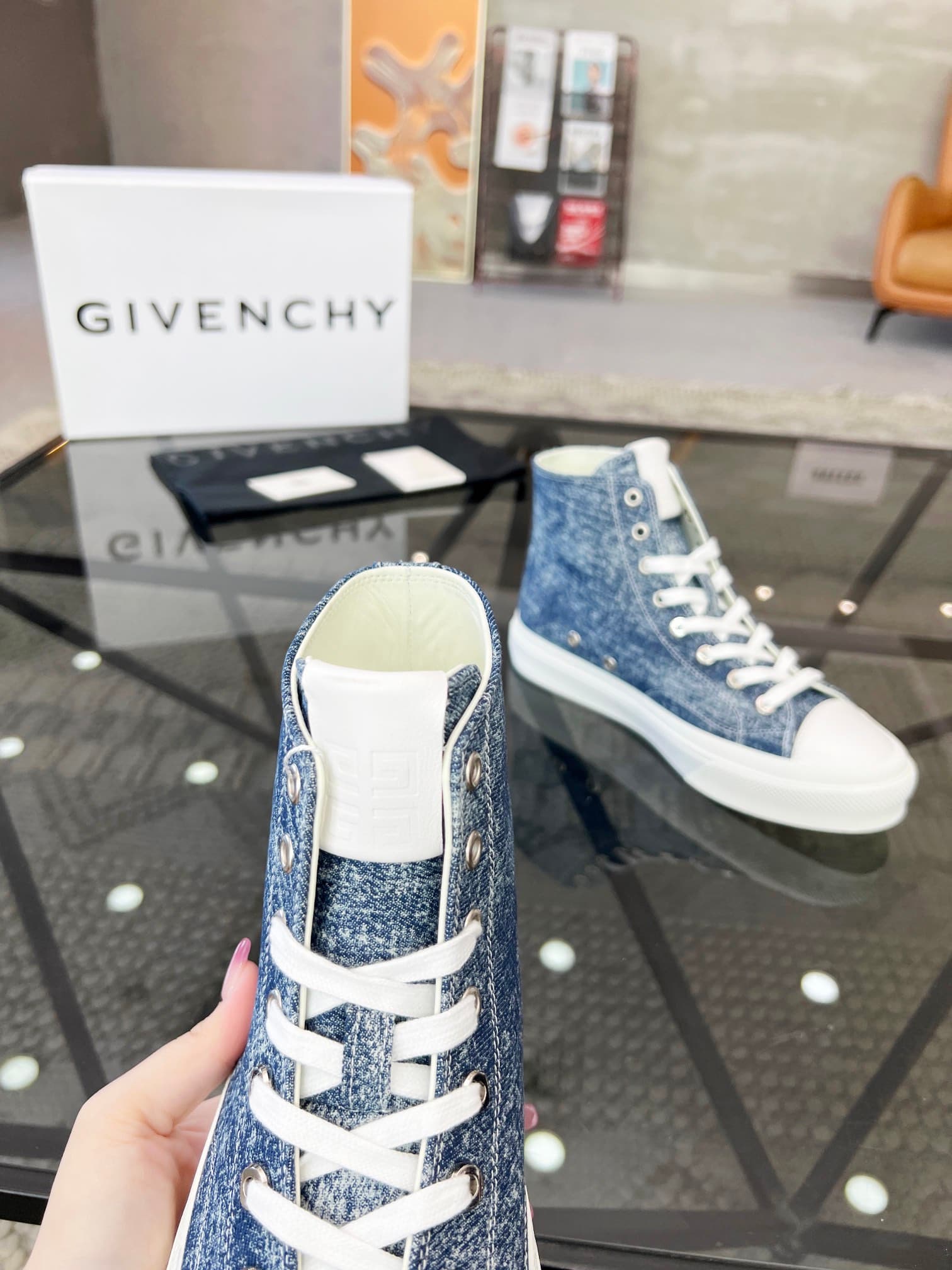 D12 real 💰  J  🔍 Top purchasing agents 🇮🇹 Ji Pao Street Couple 👫 New high top boots are coming, a super popular sports hot item in the counter. The original factory is equipped with Italian imported cowhide and fabric, with a classic appearance and a new  — image 6