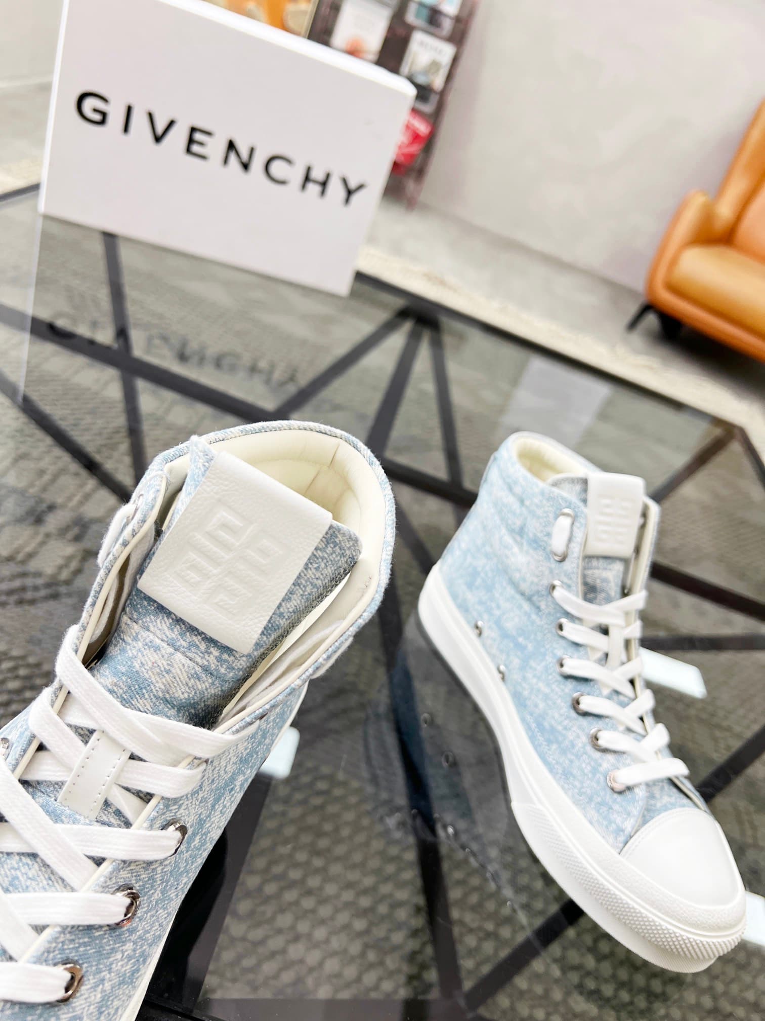 D1 real 💰  J  🔍 Top purchasing agents 🇮🇹 Ji Pao Street Couple 👫 New high top boots are coming, a super popular sports hot item in the counter. The original factory is equipped with Italian imported cowhide and fabric, with a classic appearance and a new s — image 7