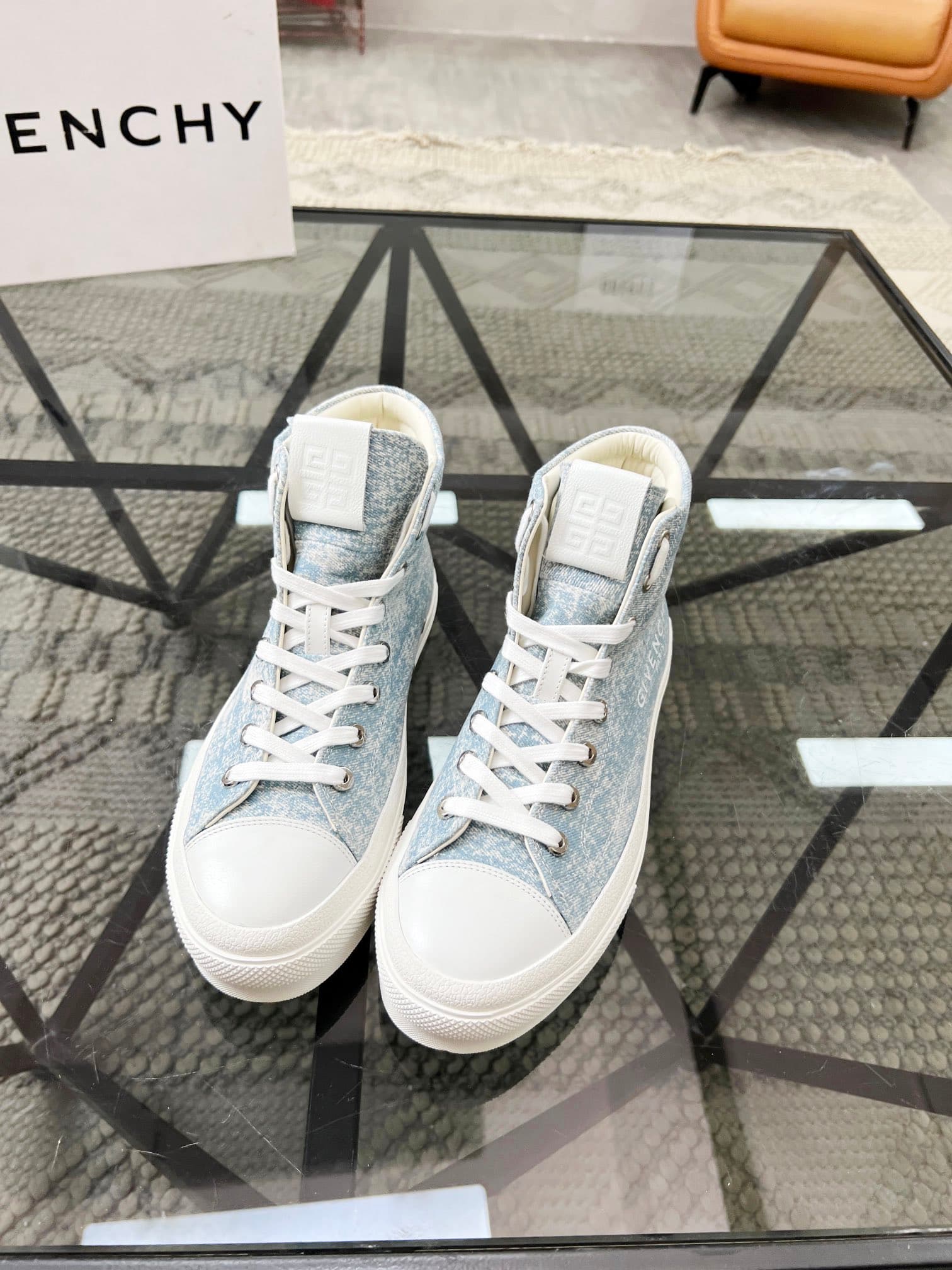 D1 real 💰  J  🔍 Top purchasing agents 🇮🇹 Ji Pao Street Couple 👫 New high top boots are coming, a super popular sports hot item in the counter. The original factory is equipped with Italian imported cowhide and fabric, with a classic appearance and a new s — image 3