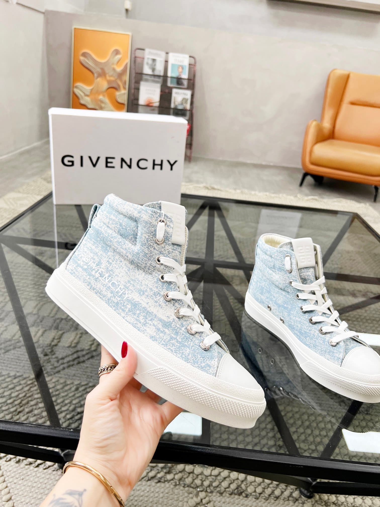 D1 real 💰  J  🔍 Top purchasing agents 🇮🇹 Ji Pao Street Couple 👫 New high top boots are coming, a super popular sports hot item in the counter. The original factory is equipped with Italian imported cowhide and fabric, with a classic appearance and a new s — image 5