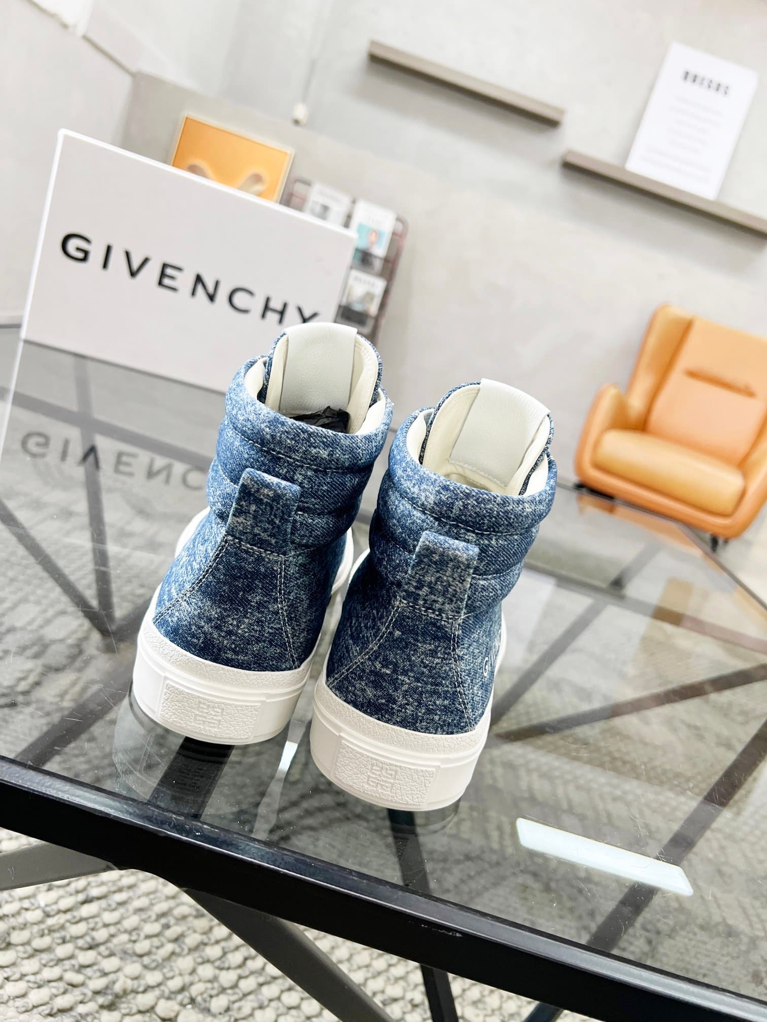 D3 real 💰  J  🔍 Top purchasing agents 🇮🇹 Ji Pao Street Couple 👫 New high top boots are coming, a super popular sports hot item in the counter. The original factory is equipped with Italian imported cowhide and fabric, with a classic appearance and a new s — image 8
