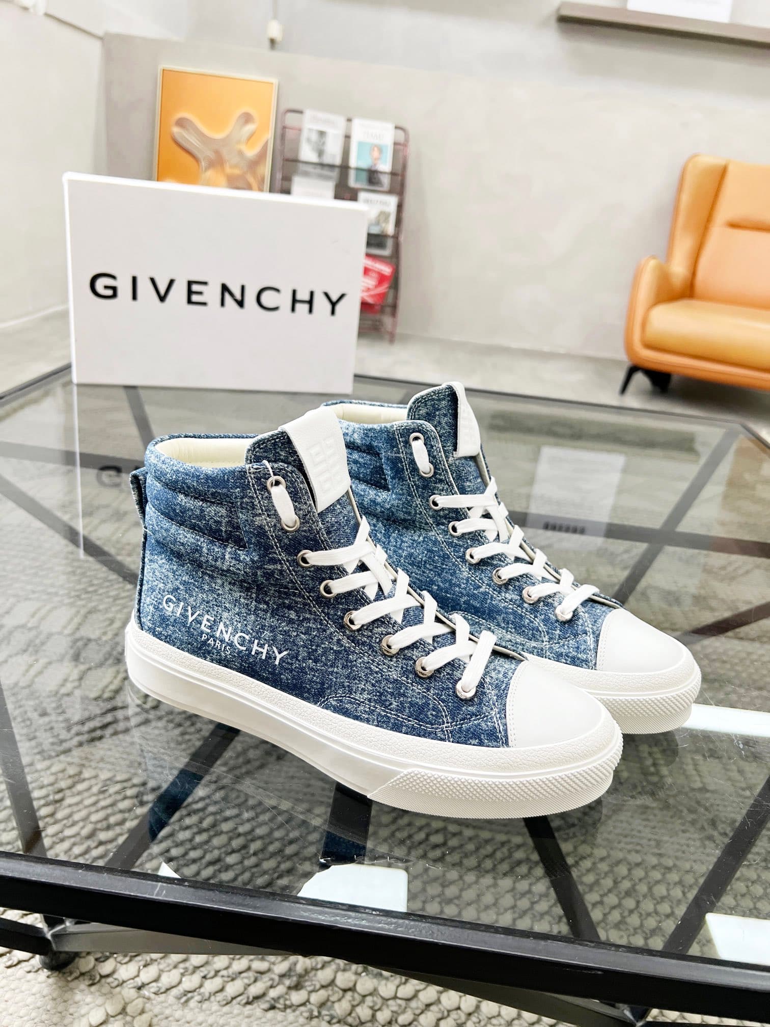 D3 real 💰  J  🔍 Top purchasing agents 🇮🇹 Ji Pao Street Couple 👫 New high top boots are coming, a super popular sports hot item in the counter. The original factory is equipped with Italian imported cowhide and fabric, with a classic appearance and a new s — image 2