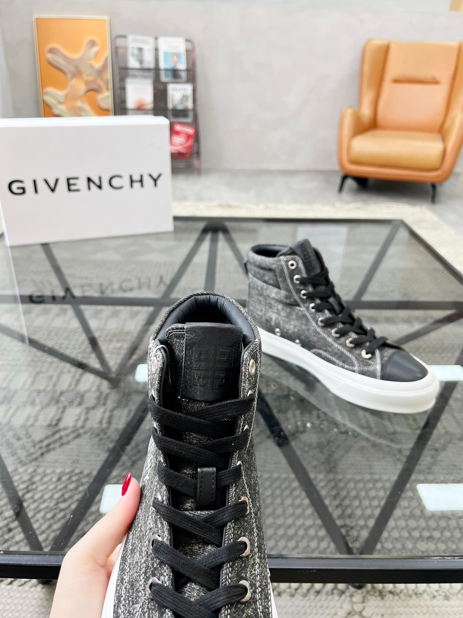 D4 real 💰  J  🔍 Top purchasing agents 🇮🇹 Ji Pao Street Couple 👫 New high top boots are coming, a super popular sports hot item in the counter. The original factory is equipped with Italian imported cowhide and fabric, with a classic appearance and a new s — image 7