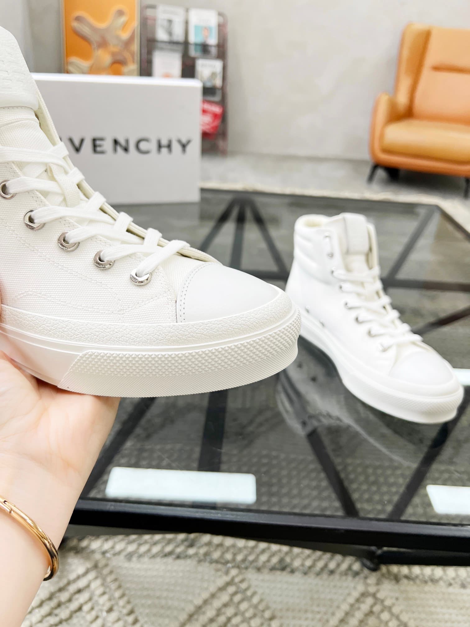 D5 real 💰  J  🔍 Top purchasing agents 🇮🇹 Ji Pao Street Couple 👫 New high top boots are coming, a super popular sports hot item in the counter. The original factory is equipped with Italian imported cowhide and fabric, with a classic appearance and a new s — image 6