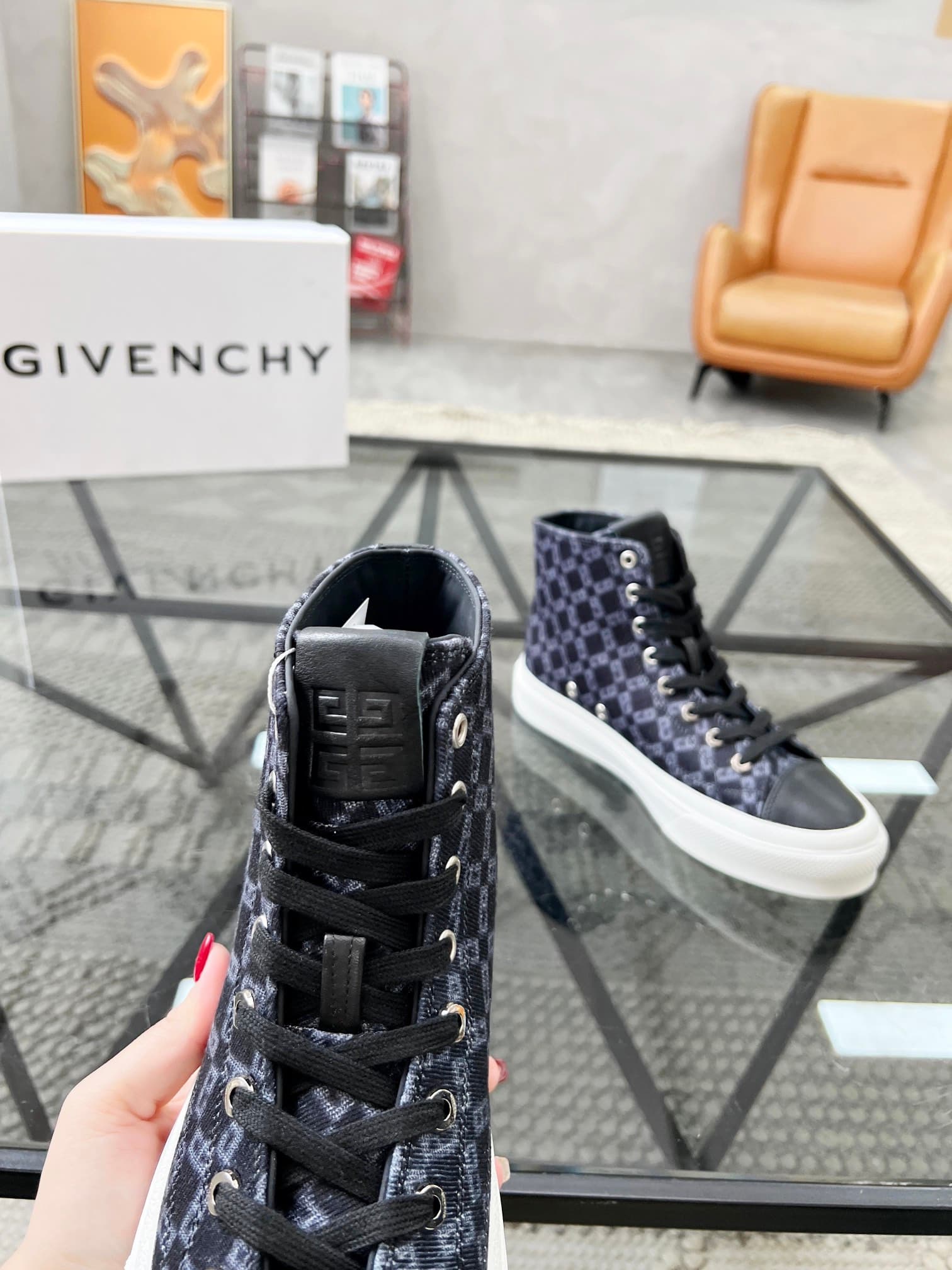 D6 real 💰   J  🔍 Top purchasing agents 🇮🇹 Ji Pao Street Couple 👫 New high top boots are coming, a super popular sports hot item in the counter. The original factory is equipped with Italian imported cowhide and fabric, with a classic appearance and a new  — image 7
