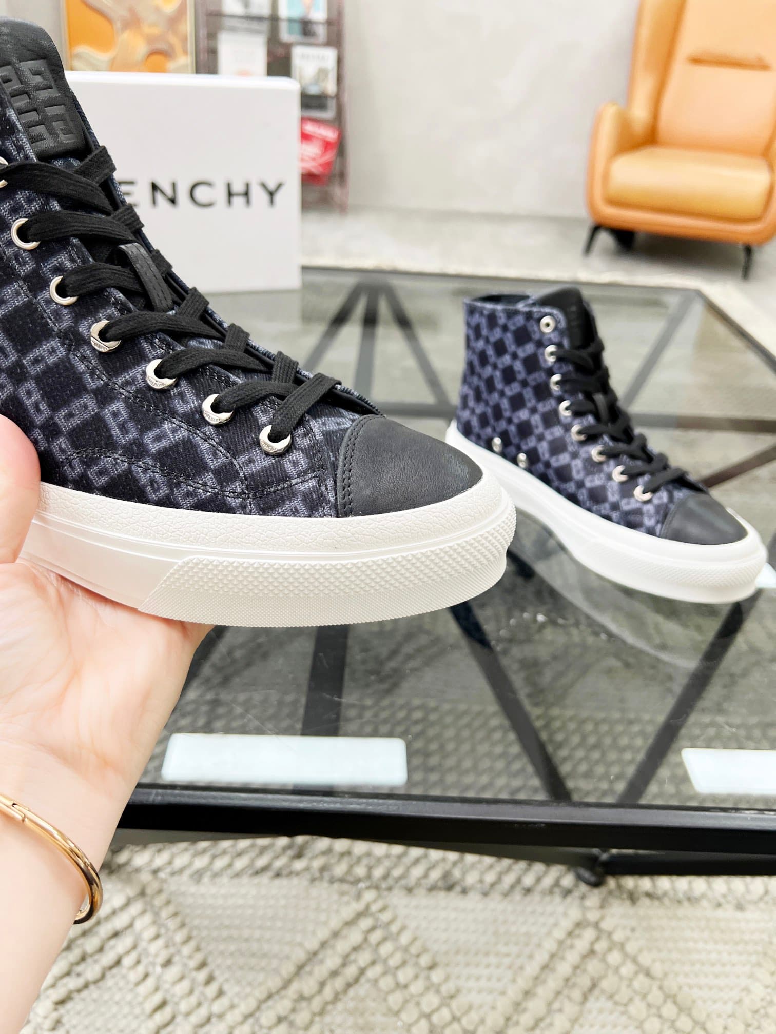 D6 real 💰   J  🔍 Top purchasing agents 🇮🇹 Ji Pao Street Couple 👫 New high top boots are coming, a super popular sports hot item in the counter. The original factory is equipped with Italian imported cowhide and fabric, with a classic appearance and a new  — image 6