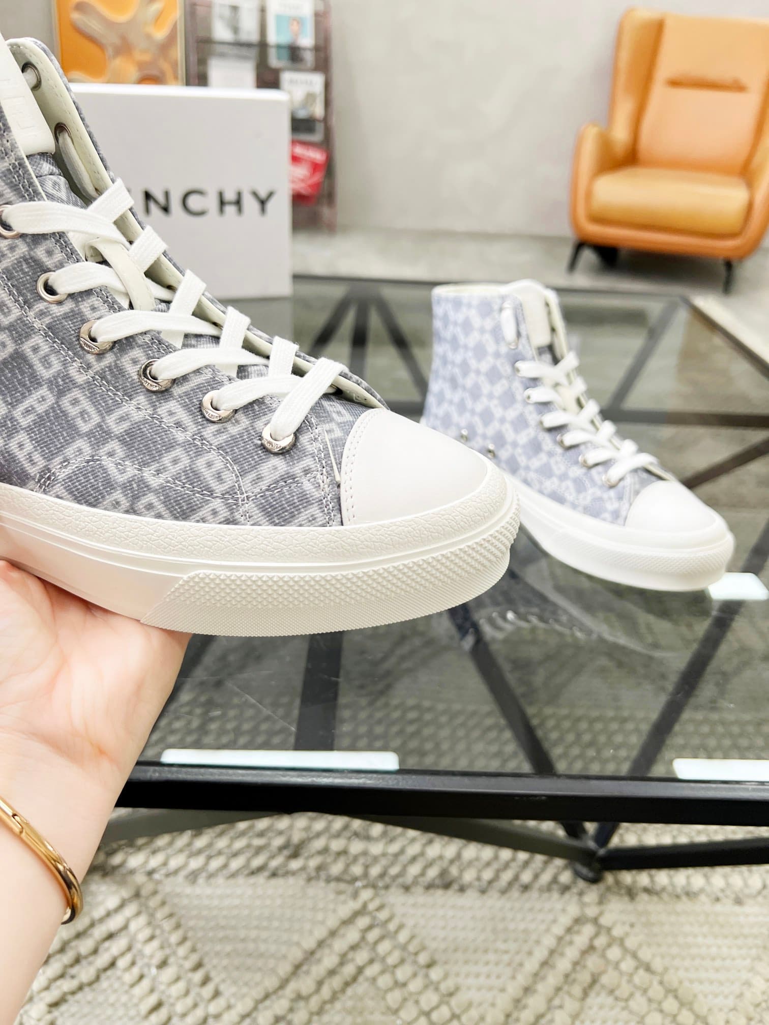 D7 real 💰  J  🔍 Top purchasing agents 🇮🇹 Ji Pao Street Couple 👫 New high top boots are coming, a super popular sports hot item in the counter. The original factory is equipped with Italian imported cowhide and fabric, with a classic appearance and a new s — image 6