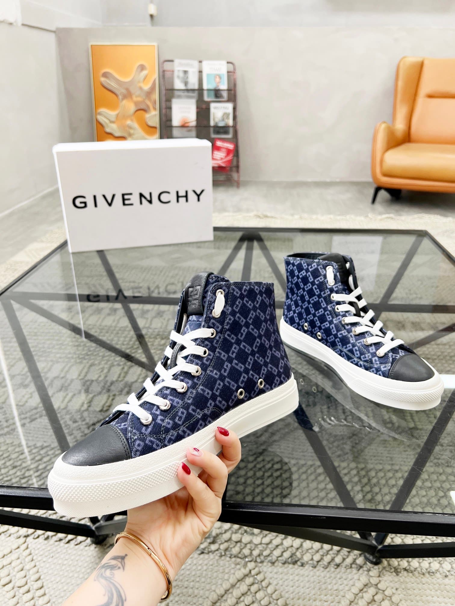 D8 real 💰  J  🔍 Top purchasing agents 🇮🇹 Ji Pao Street Couple 👫 New high top boots are coming, a super popular sports hot item in the counter. The original factory is equipped with Italian imported cowhide and fabric, with a classic appearance and a new s — image 4