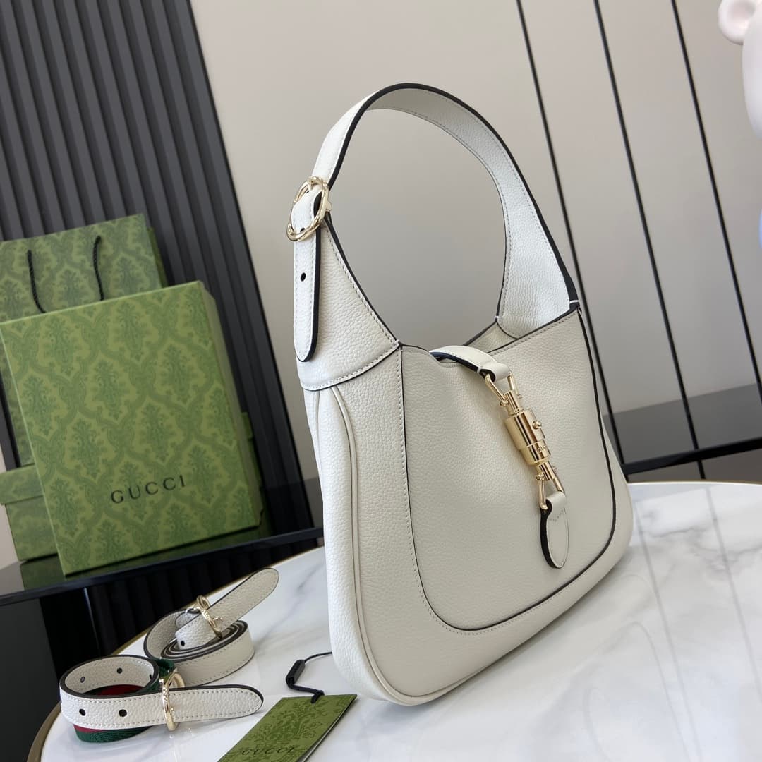 C4059 ‼️【New Product】2024 Autumn-Winter Collection: A Fresh Interpretation of Gucci Jackie. The 1961 series shoulder bag is made from high-quality Gucci Rosso Ancora leather. It features a new light gold-colored push-lock closure, highlighting the exquisi — image 2