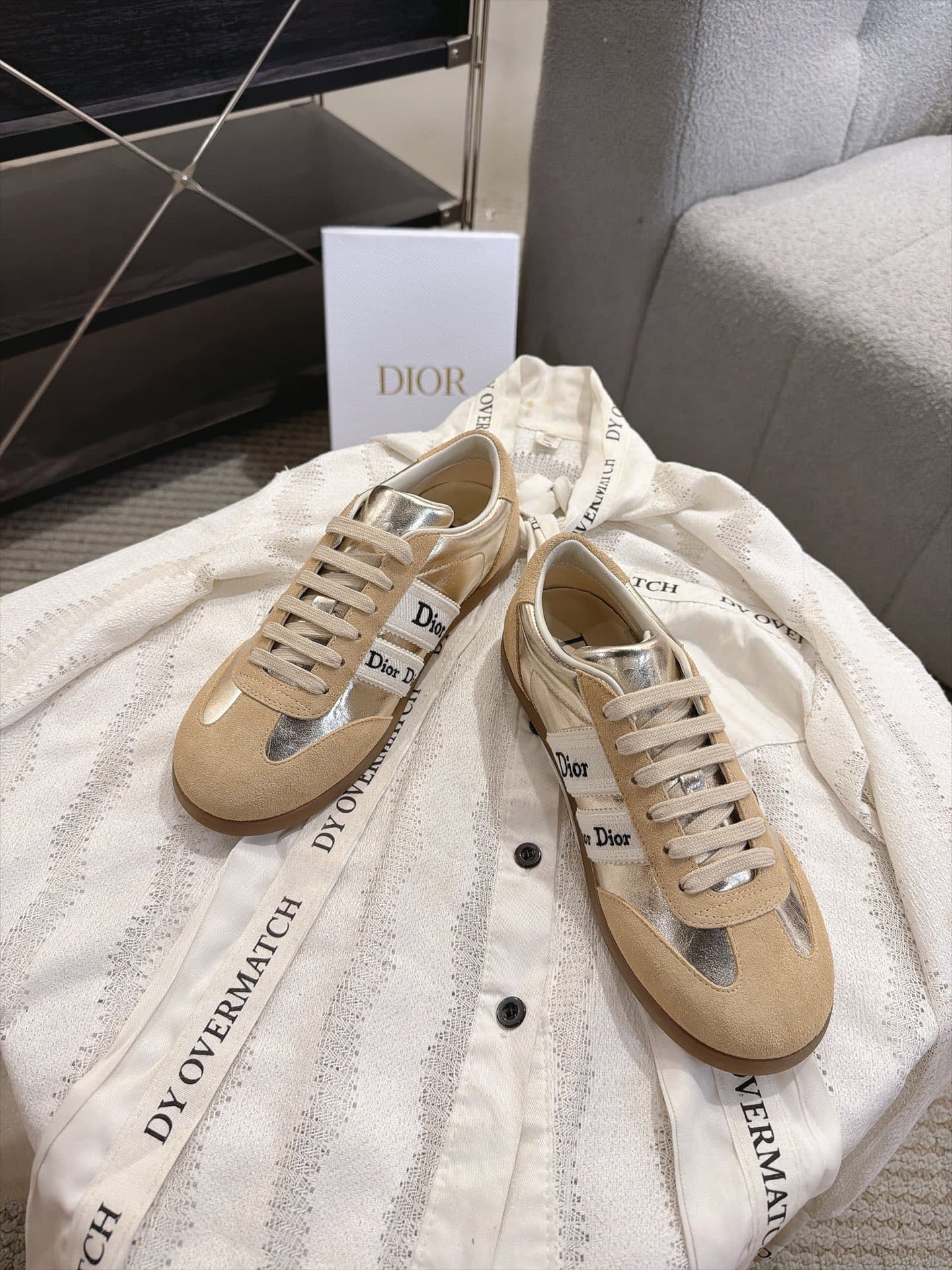 D5869 Vintage/retro Dior Ribbon fabric embroidery sneakers, retro Schuhe — image 2