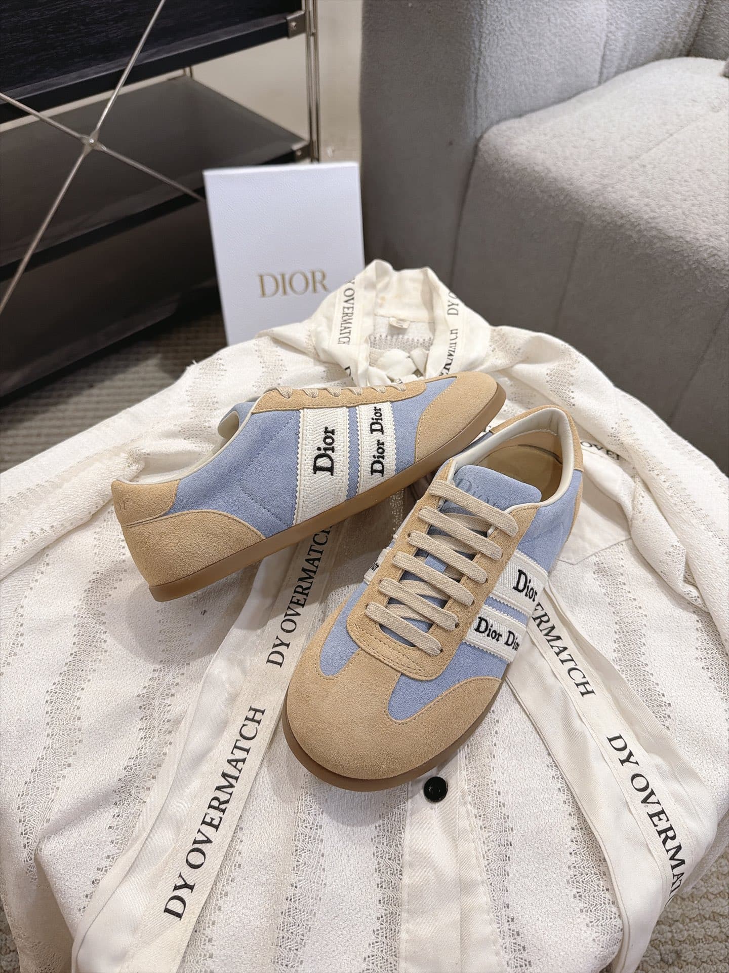 D5868 Vintage/retro Dior Ribbon lace embroidered sneakers, retro Schuhe — image 7