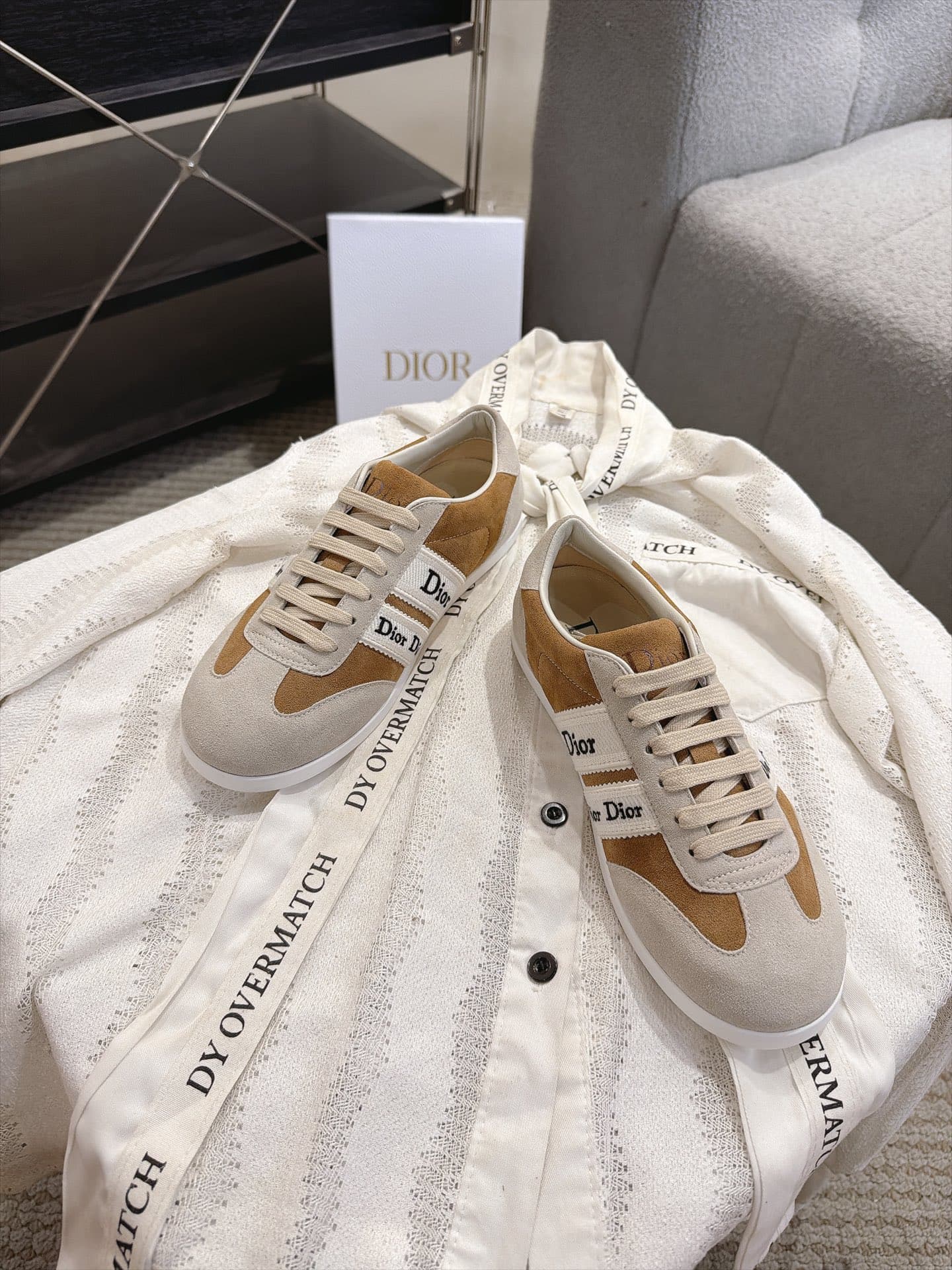 D5867 Vintage/retro Dior Ribbon lace embroidered sneakers, retro Schuhe — image 2