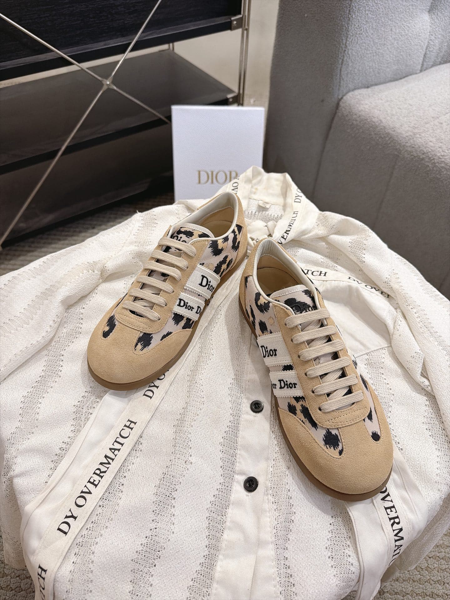 D5866 Vintage/retro Dior Ribbon lace embroidered sneakers, retro Schuhe — image 2