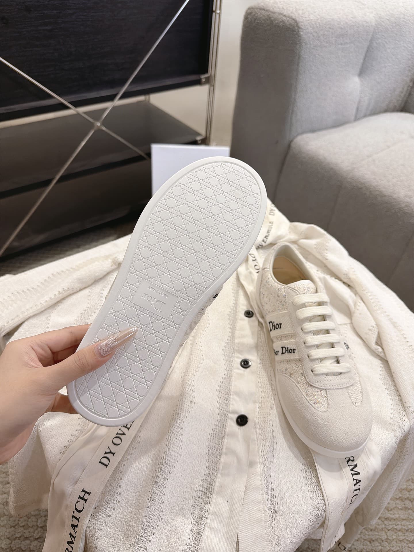 D5865 Vintage/retro Dior Ribbon lace embroidered sneakers, retro Schuhe — image 8