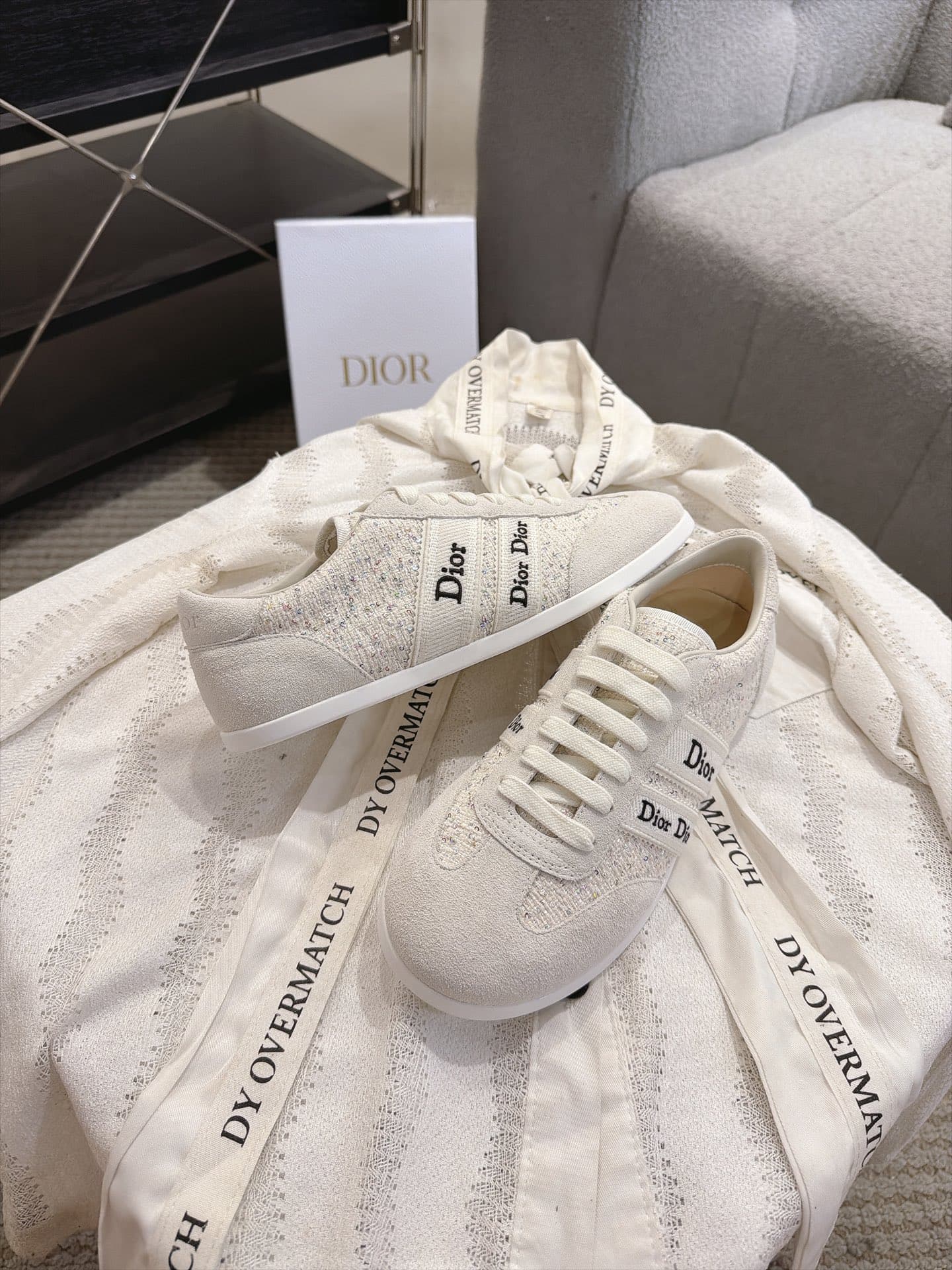D5865 Vintage/retro Dior Ribbon lace embroidered sneakers, retro Schuhe — image 5