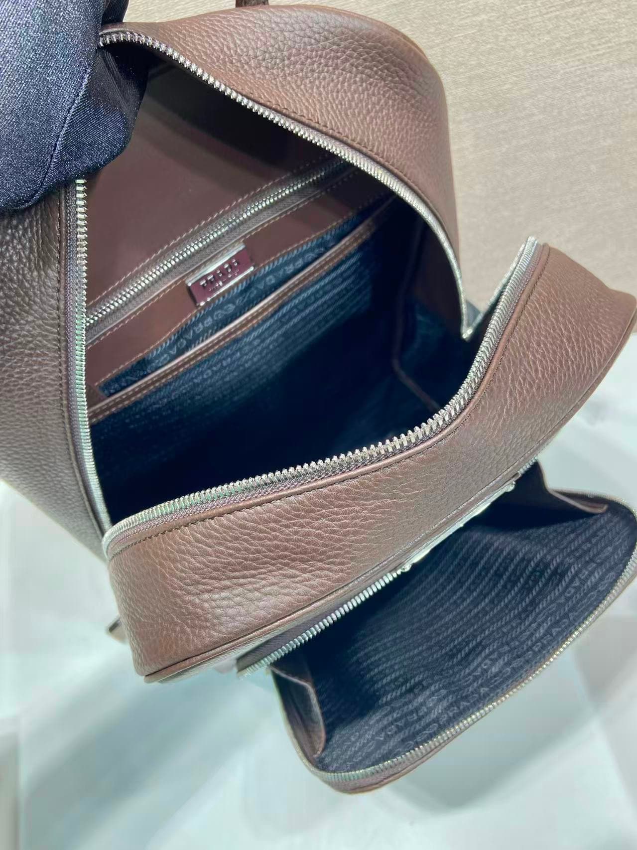 C7004 🎉New backpack🎉2VZ102👏Deer skin pattern👍👍 — image 8