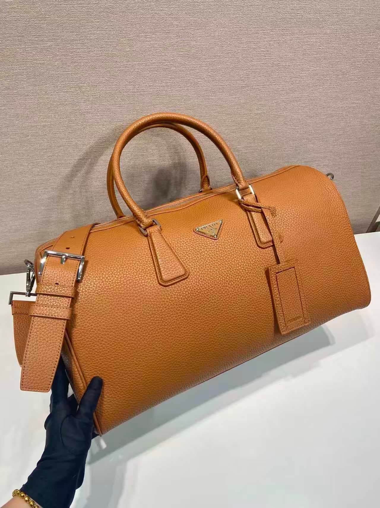 C7002 🎉New travel bag🎉2VC048 (372)🎉🎉 — image 3