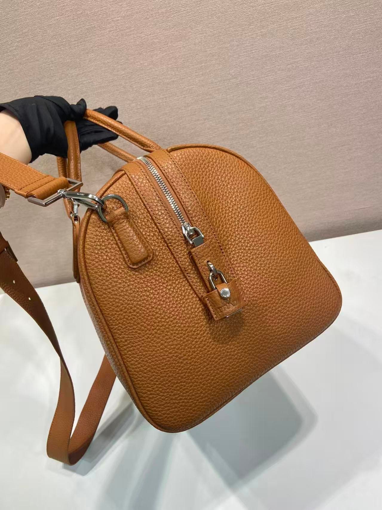 C7002 🎉New travel bag🎉2VC048 (372)🎉🎉 — image 4