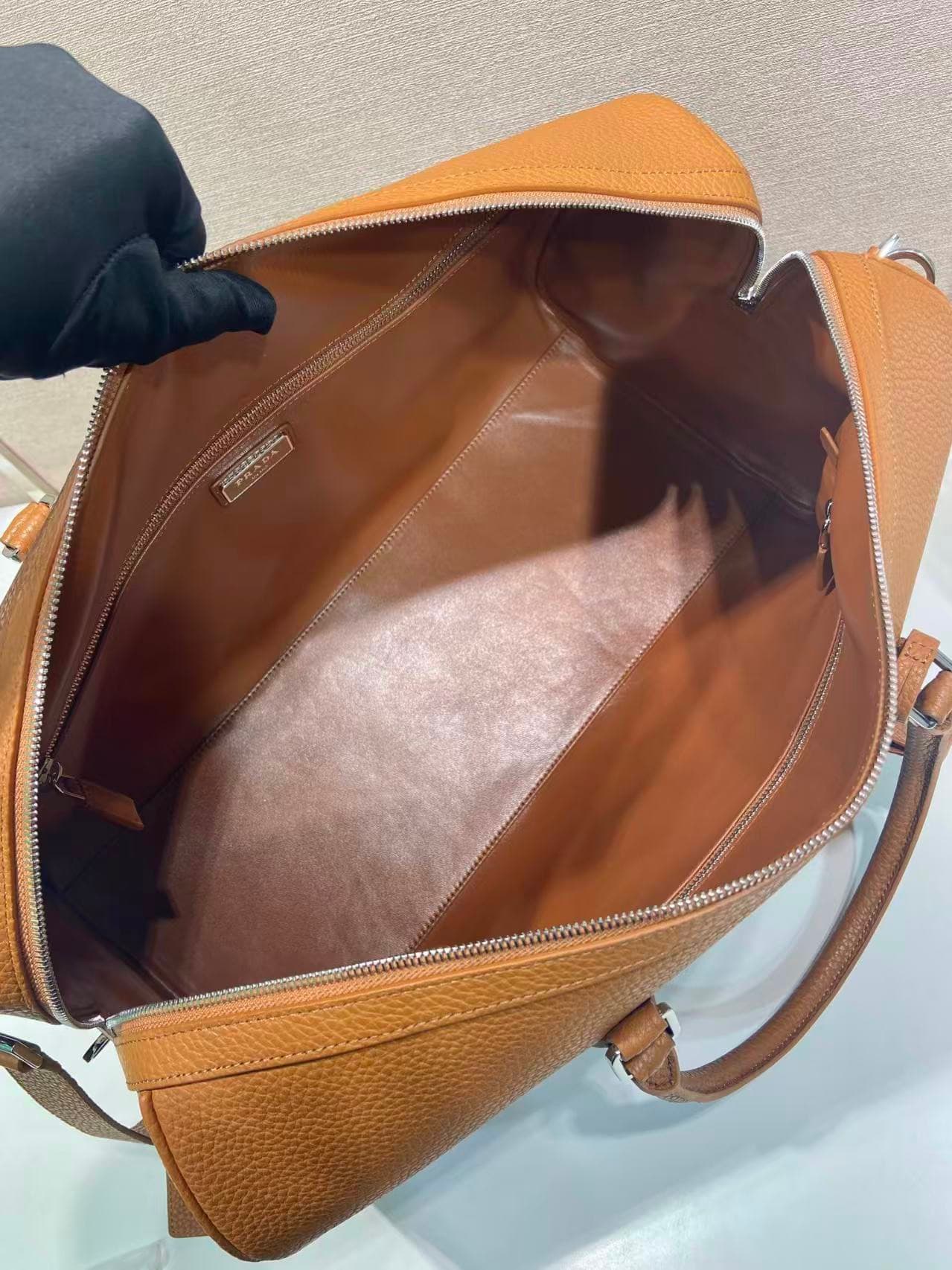 C7002 🎉New travel bag🎉2VC048 (372)🎉🎉 — image 7