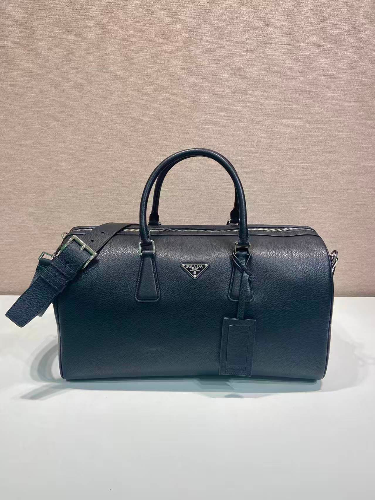C7000 🎉New travel bag🎉2VC048 (372)🎉🎉 — image 1