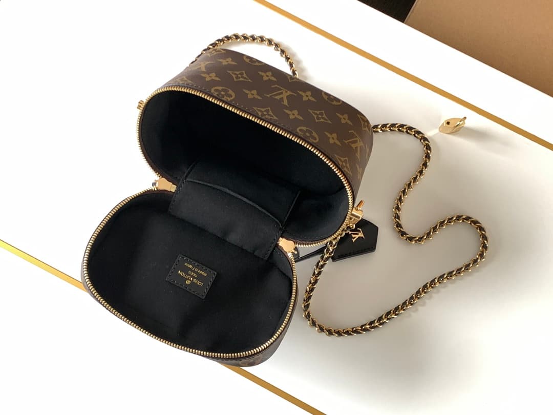 C5106 [Dynamic Chips] M45165 – High-quality original model [Exclusive background footage] 2020. During spring and summer, Nicolas Ghesquitère contributes to the contemporary style that Louis Vuitton continues to create for its travel line. This urban hand — image 7
