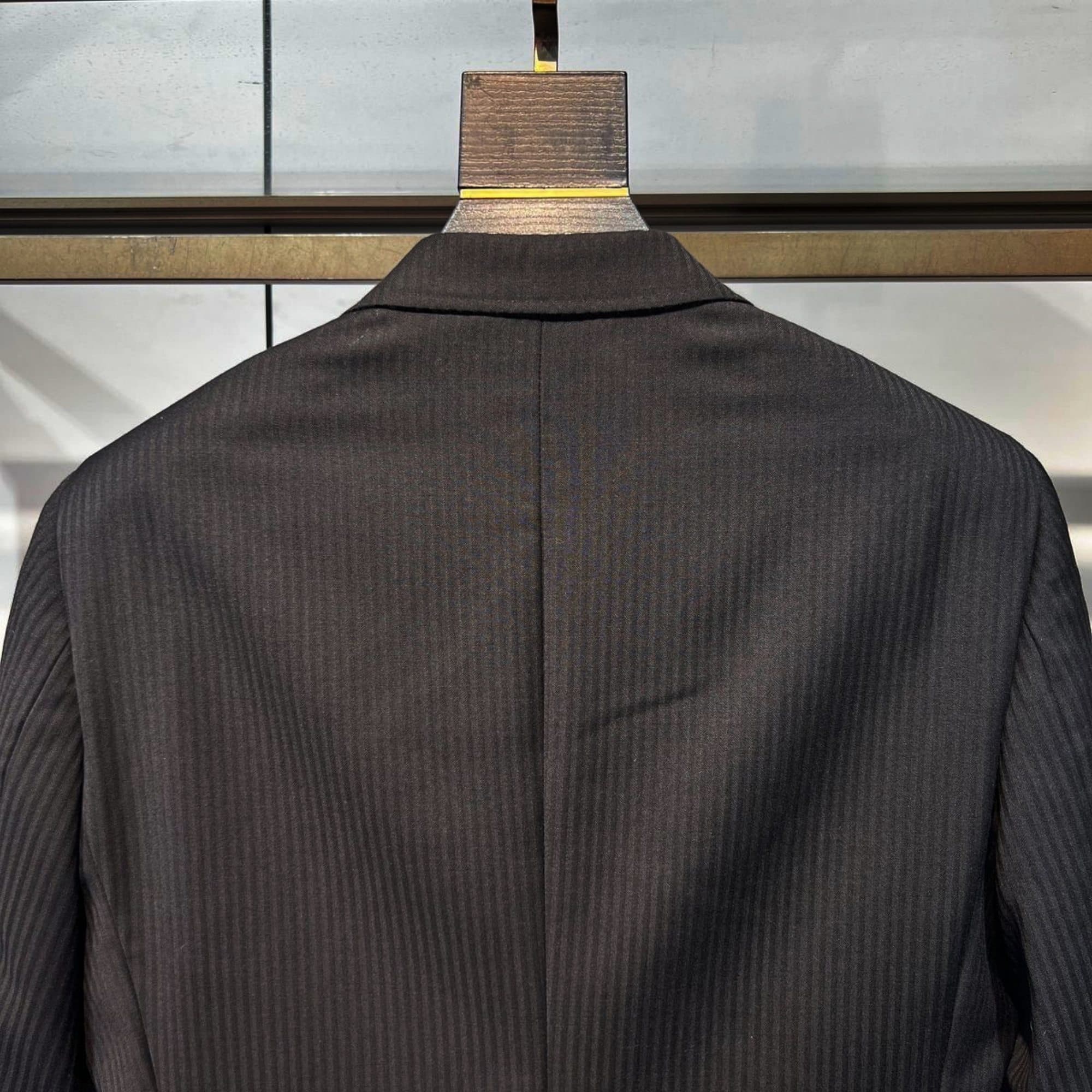 C17988 Single suit jacket, top-quality wool fabric. Fabric composition: 100% wool. Highly recommended by the store! A must-have item! 🔥 [Prada] Original high-end suit set, identical to the products on the official website. New models from fashion shows an — image 4