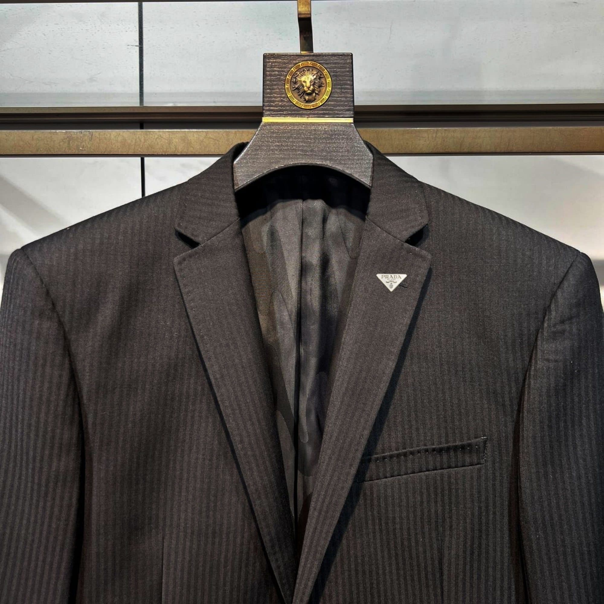 C17988 Single suit jacket, top-quality wool fabric. Fabric composition: 100% wool. Highly recommended by the store! A must-have item! 🔥 [Prada] Original high-end suit set, identical to the products on the official website. New models from fashion shows an — image 3