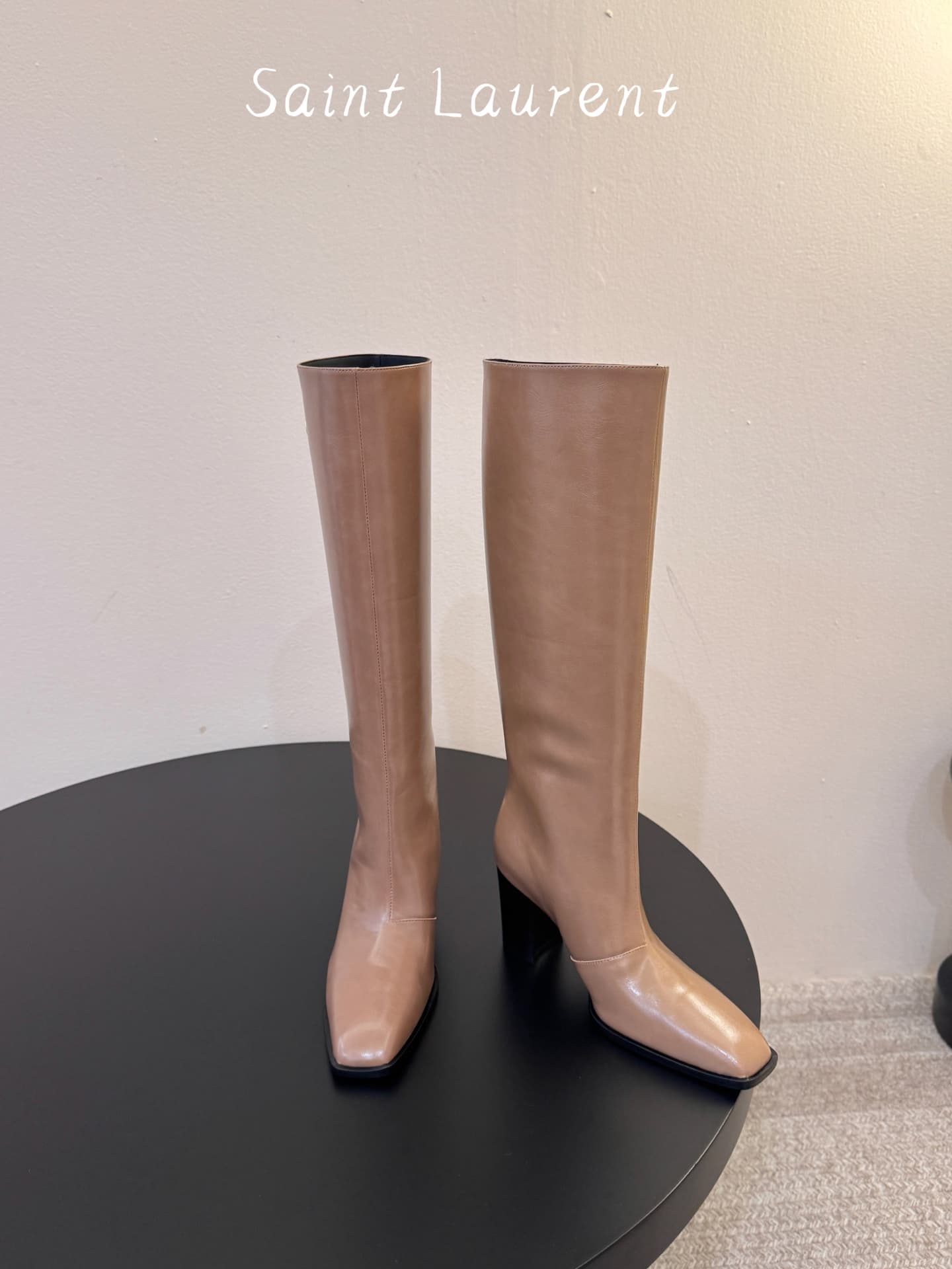 D12308 SAINT LAURENT – Fall/Winter runway boots for Saint Laurent — image 2