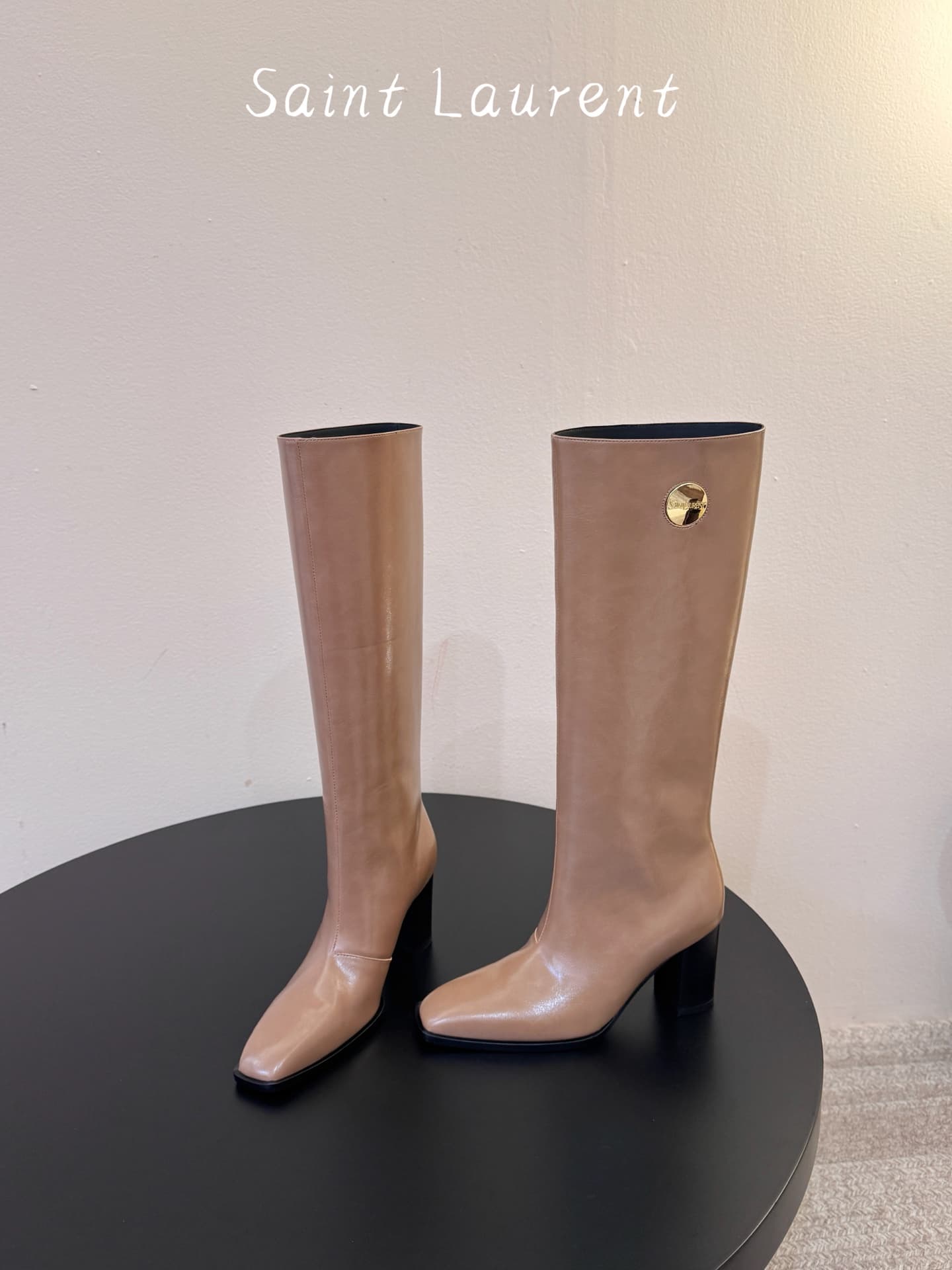 D12308 SAINT LAURENT – Fall/Winter runway boots for Saint Laurent — image 3