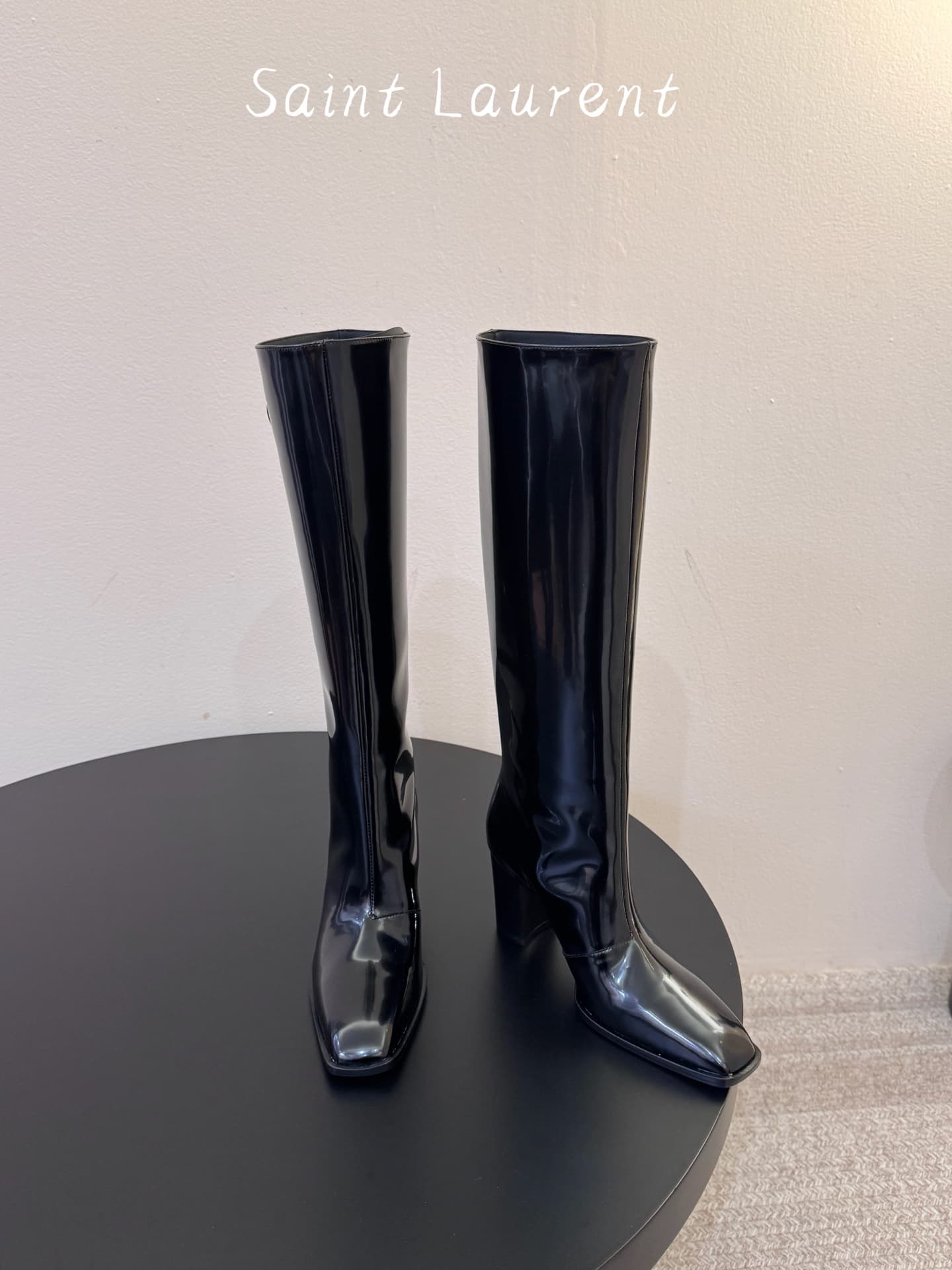 D12305 SAINT LAURENT autumn/winter runway boots — image 2