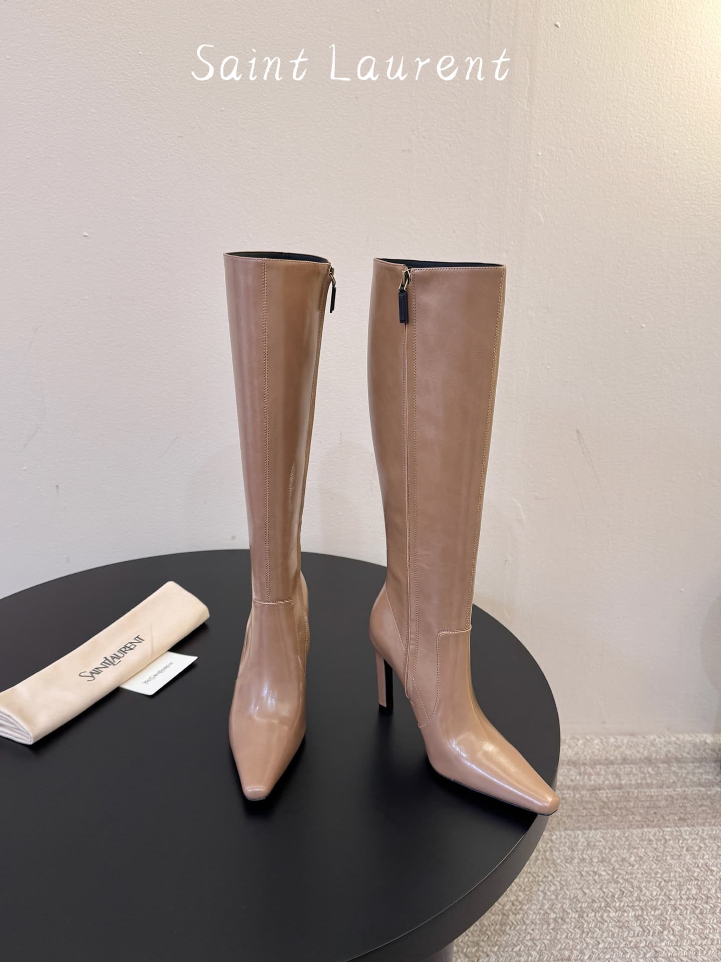 D12210 SAINT LAURENT autumn/winter runway boots — image 2