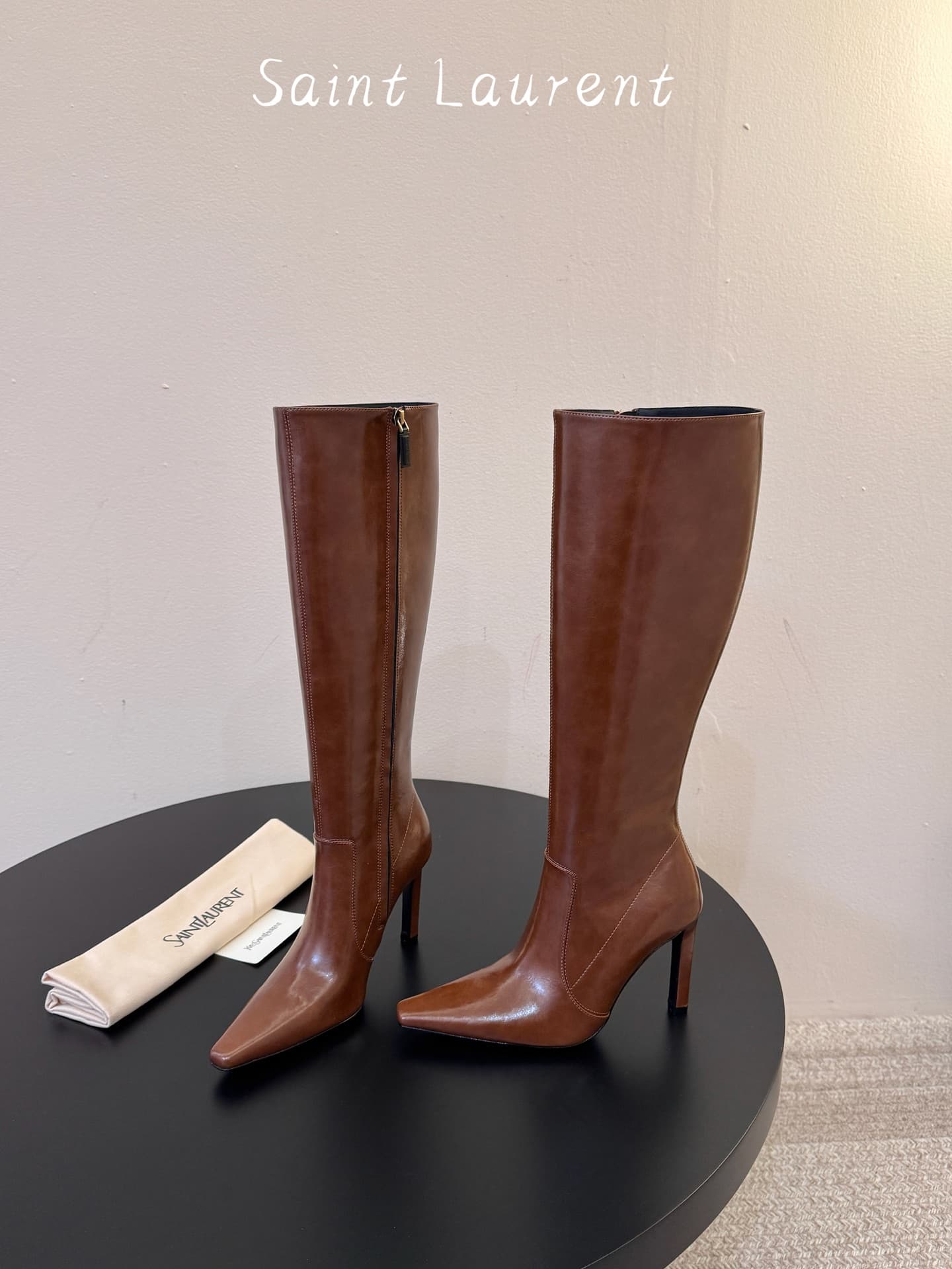 D12209 SAINT LAURENT – Fall/Winter runway boots for Saint Laurent — image 3