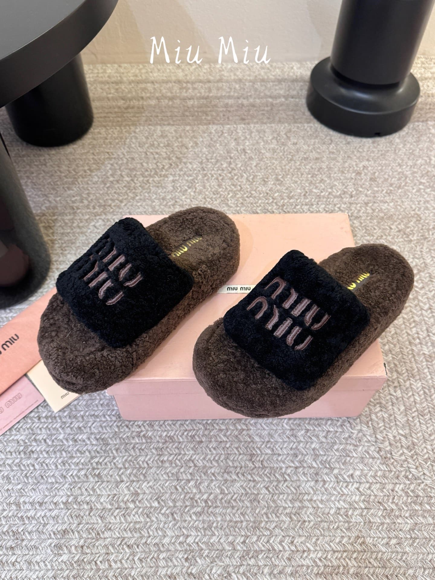 D10584 Miu Miu, Miu Miu – now available on all major global online stores for purchasing replicas. — image 4