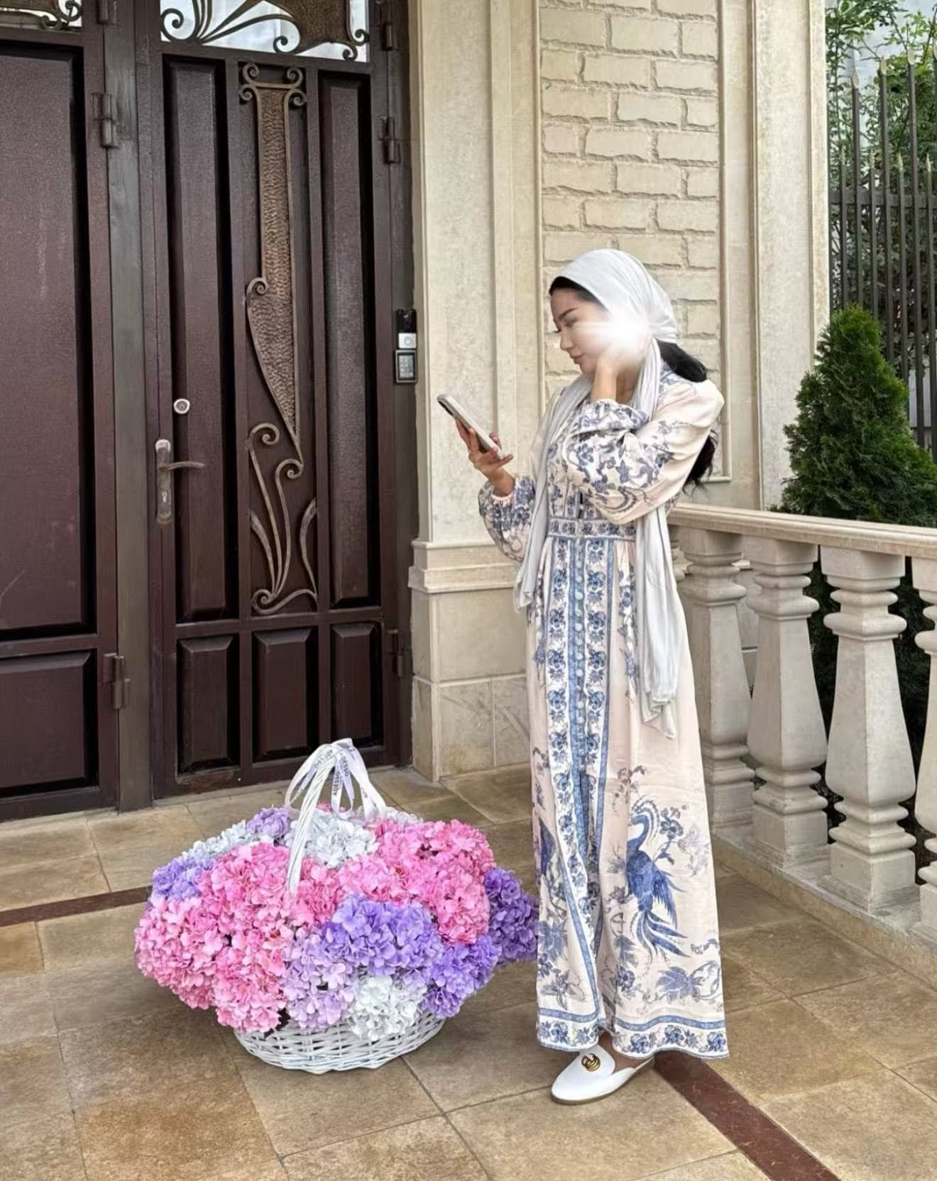 C18219 Size code: 20252712. Zimmermann new model, elegant vintage/retro floral print, V-neck, waist-catching lantern-length dress. Colors: blue, pink, brown. S-XL sizes available. [Size M: bust 92, waist 78, sleeve length 65, total length 145, weight 0. 6 — image 3