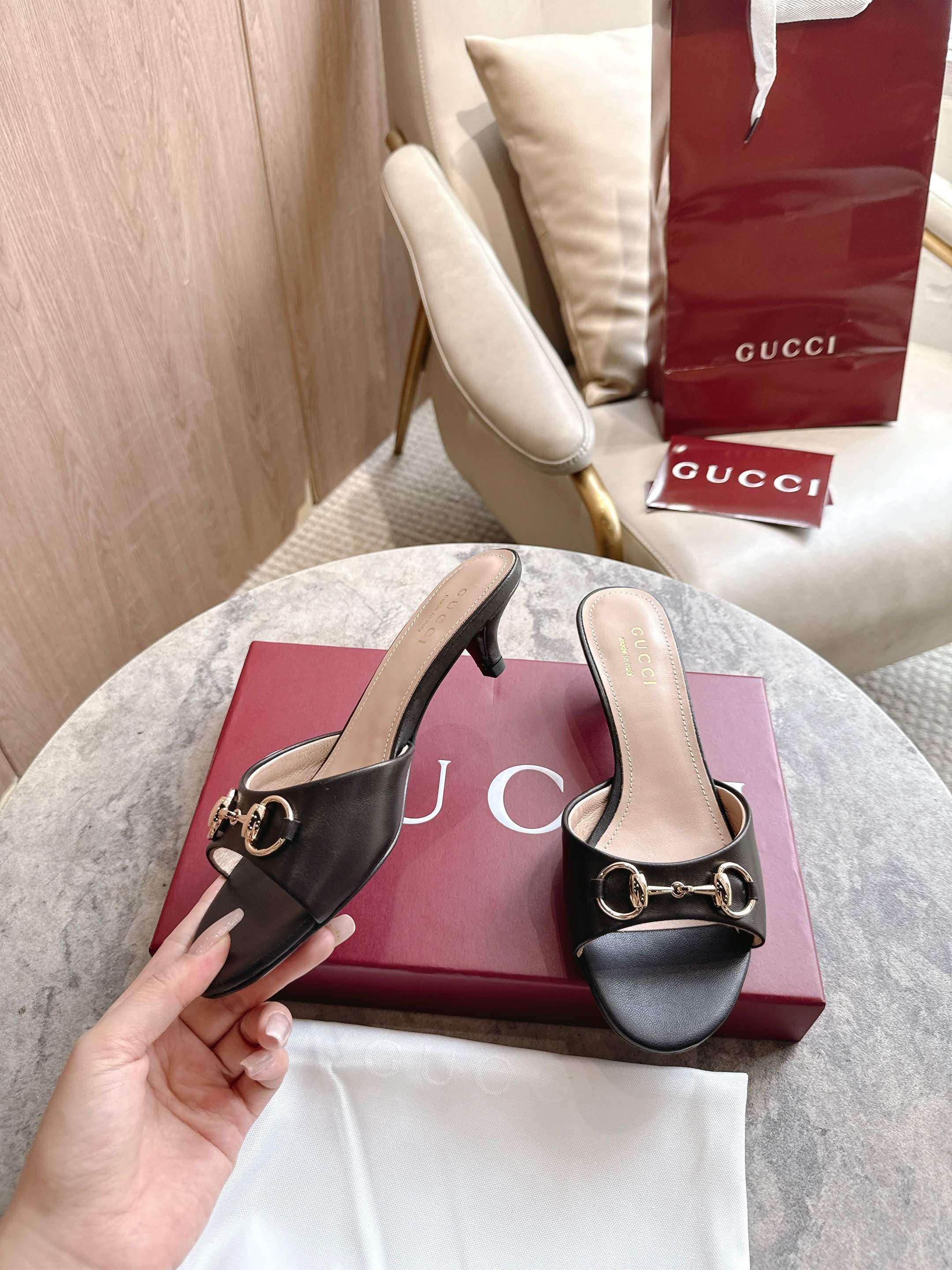 D7218 🌸💰 (Leather sole + 40) — image 3