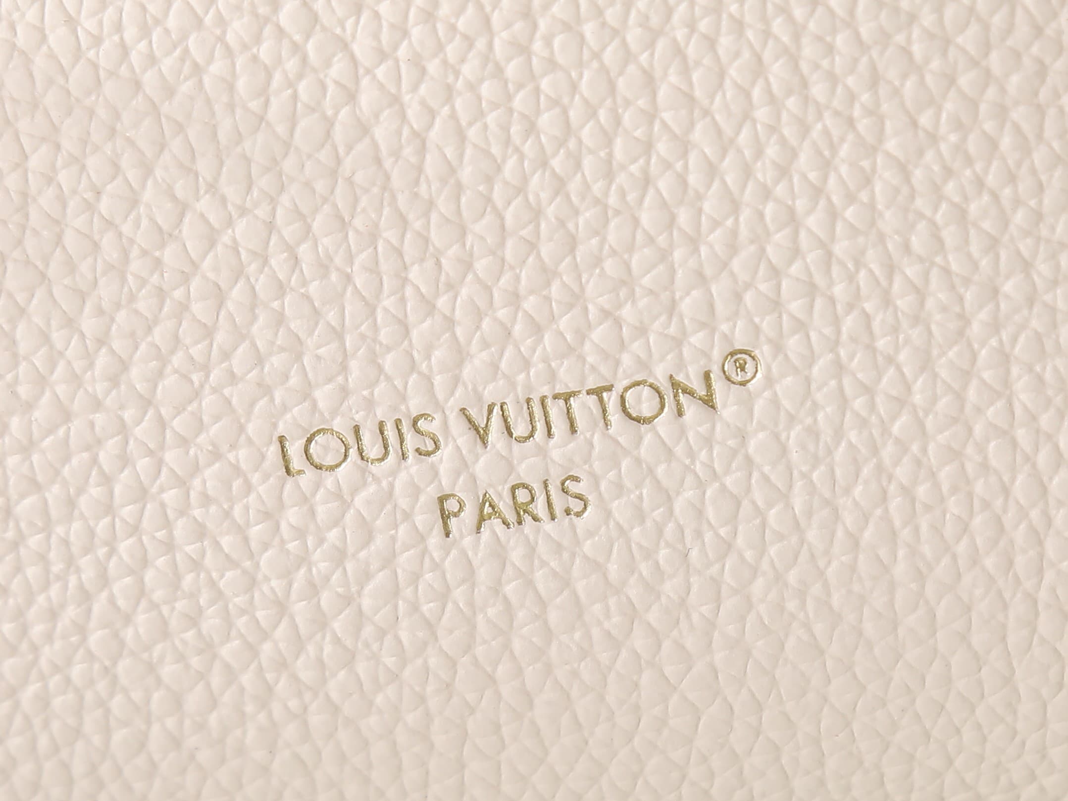 C5189 [Top-quality original items, exclusive real photos] M27438 Beige color; M23817 chain-shaped full-leather soft case; SIDE TRUNK small-sized handbag. This SIDE TRUNK small-handbag belongs to the LV Confett series. It features a compact shape made of l — image 7
